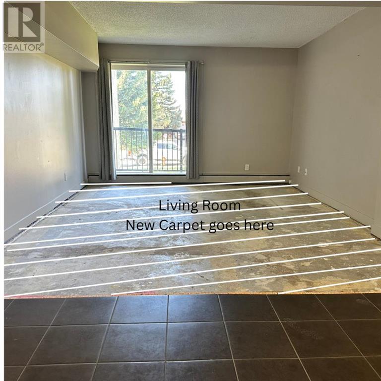Property at 14, 1619 Scenic Heights S image 4