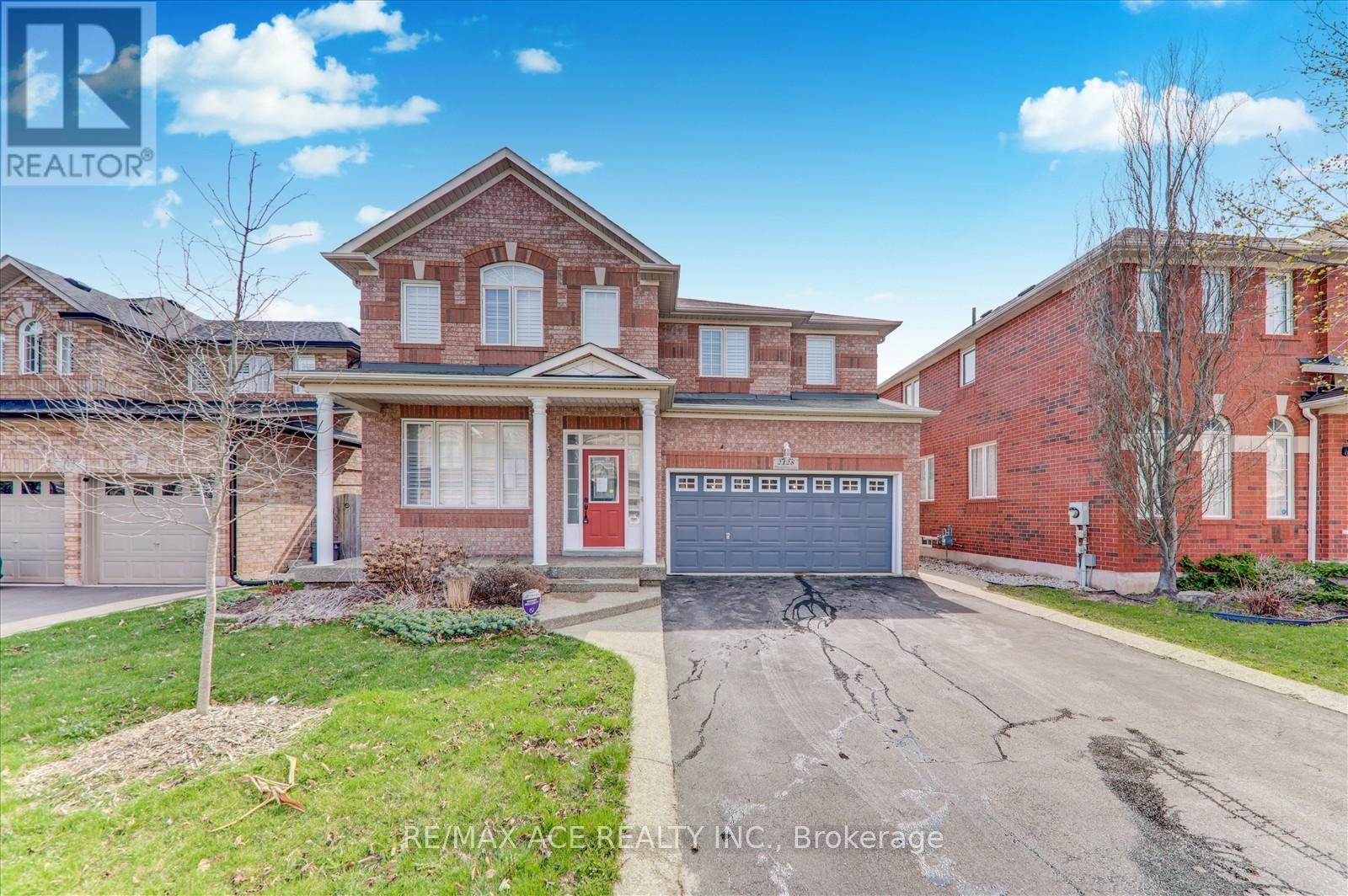 Property at 2128 BLACKFOREST CRESCENT image 2