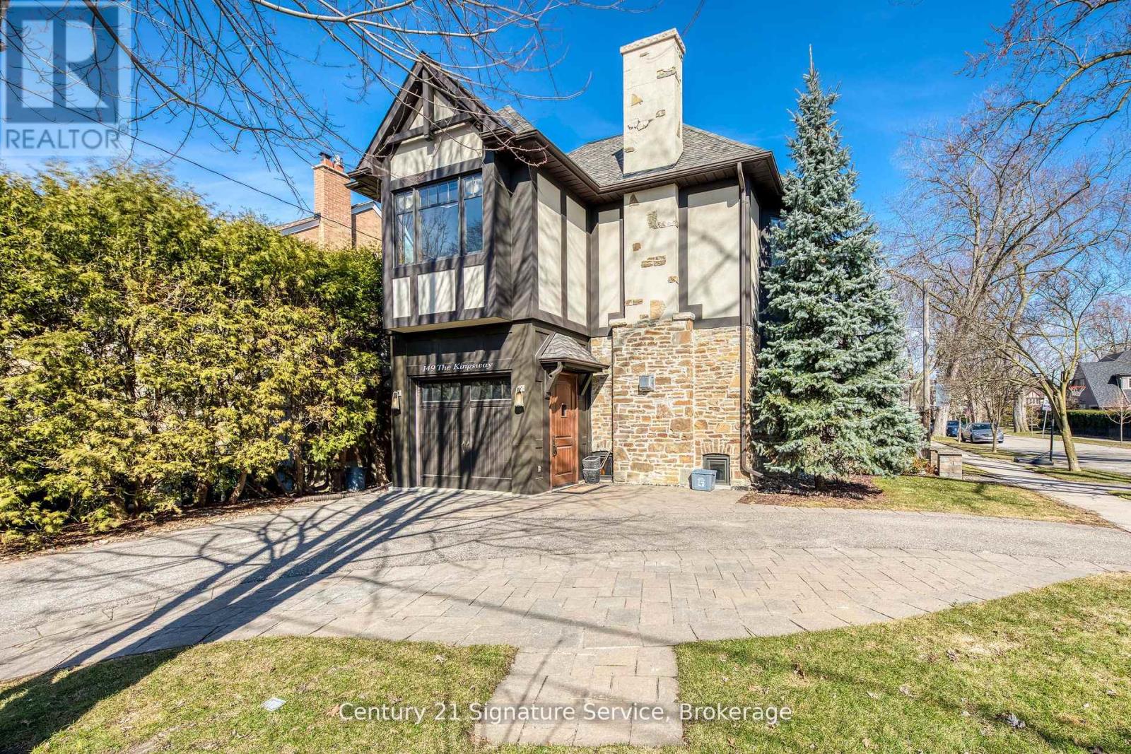 Property at 149 THE KINGSWAY image 2