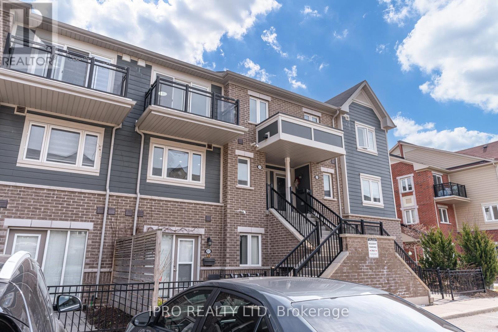 Property at 256 - 250 SUNNY MEADOWS BOULEVARD image 2