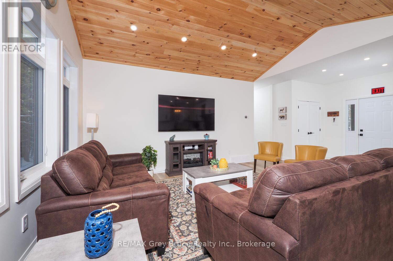 10 Miller Lake Road, Northern Bruce Peninsula, Ontario N0H 1Z0 - Photo 11 - X11932749
