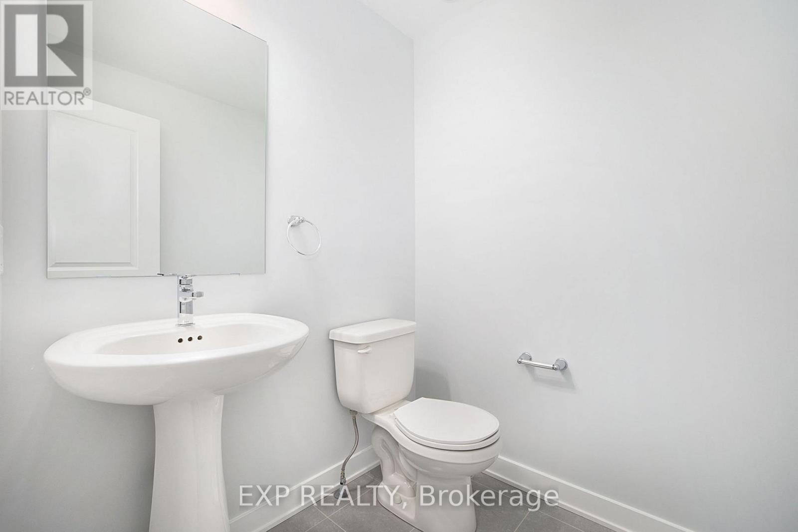 722 Mishi Private, Ottawa, Ontario  K1K 0P2 - Photo 10 - X12056868