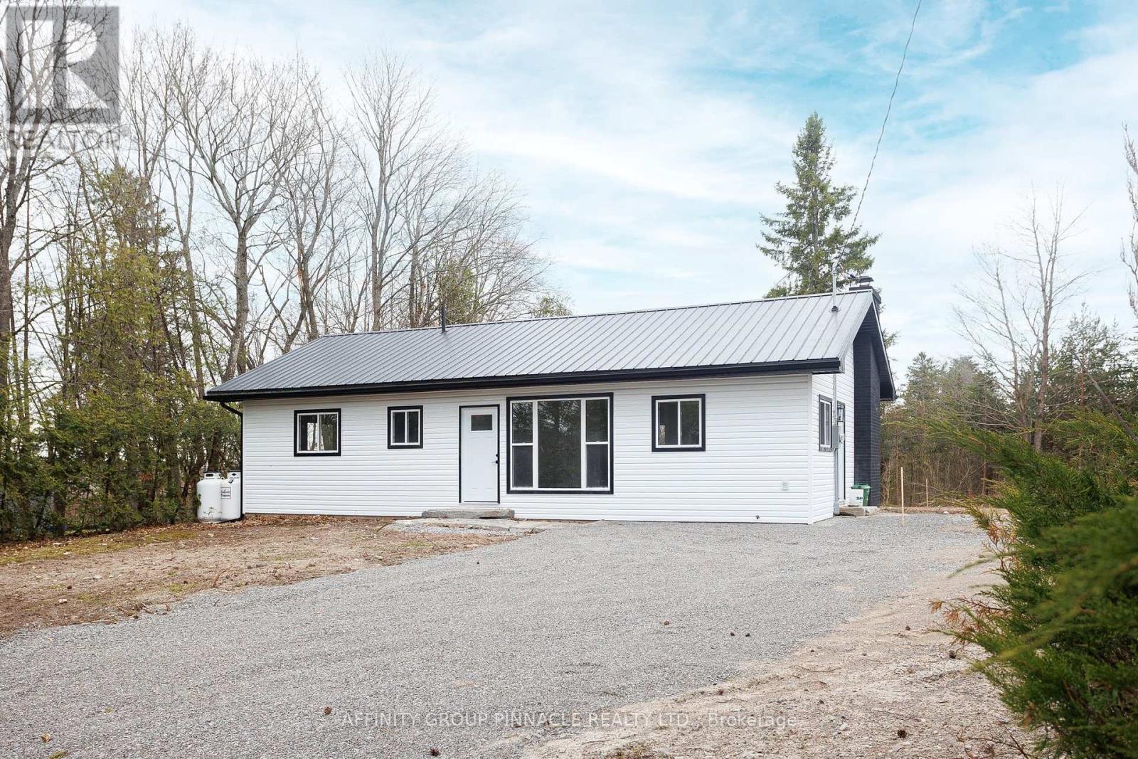 Property at 100 REID STREET image 2