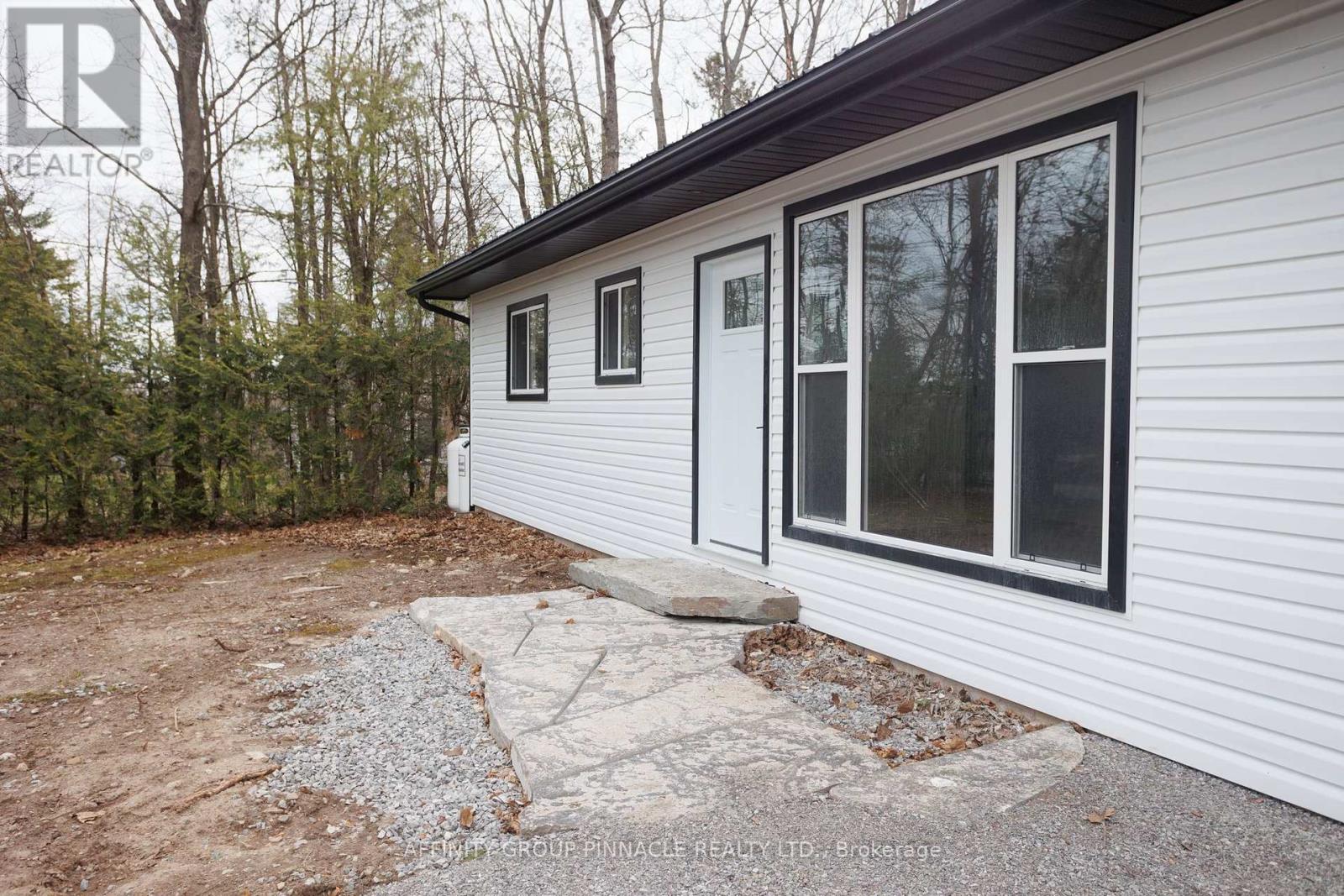 Property at 100 REID STREET image 5