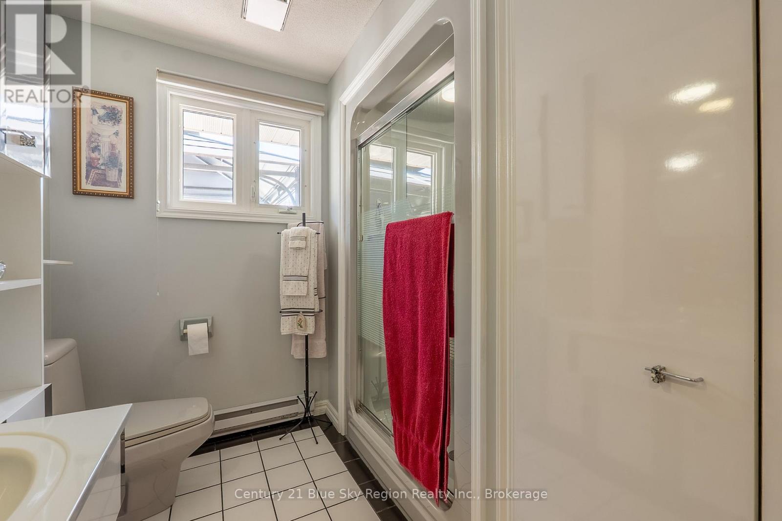 204 Railway Street, West Nipissing (Sturgeon Falls), Ontario  P2B 3B2 - Photo 26 - X12065593