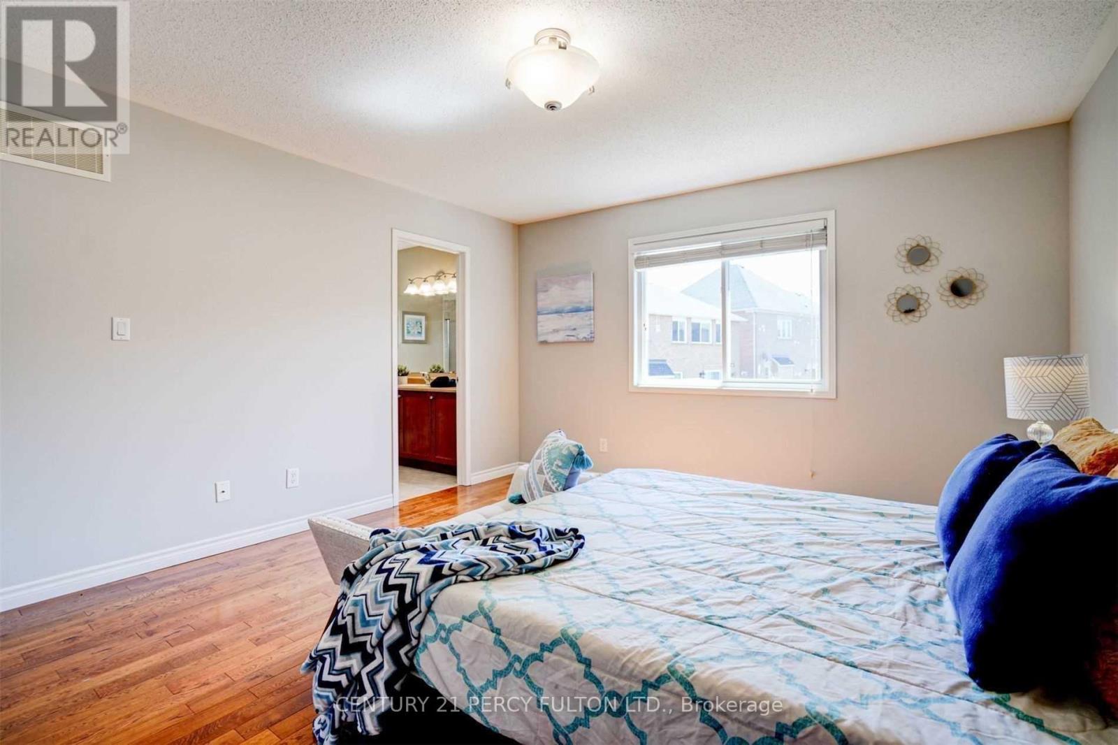 191 Reeves Way Boulevard, Whitchurch-Stouffville (Stouffville), Ontario  L4A 0H8 - Photo 24 - N12067032