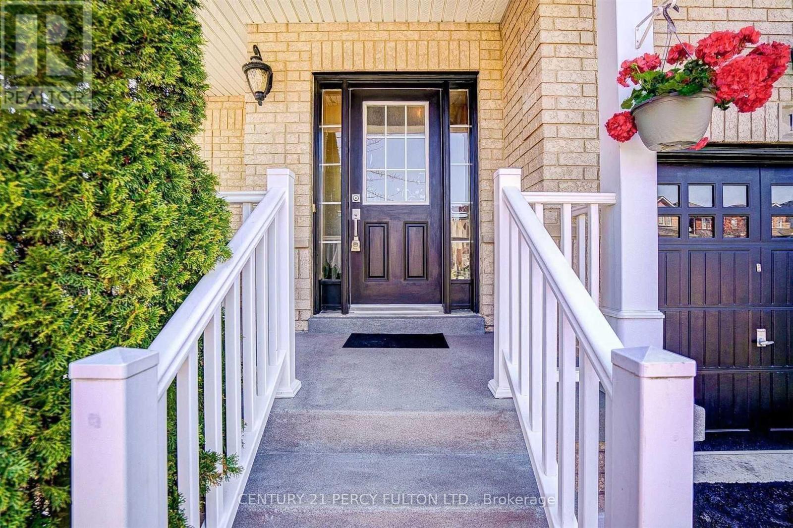 Property at 191 REEVES WAY BOULEVARD image 2