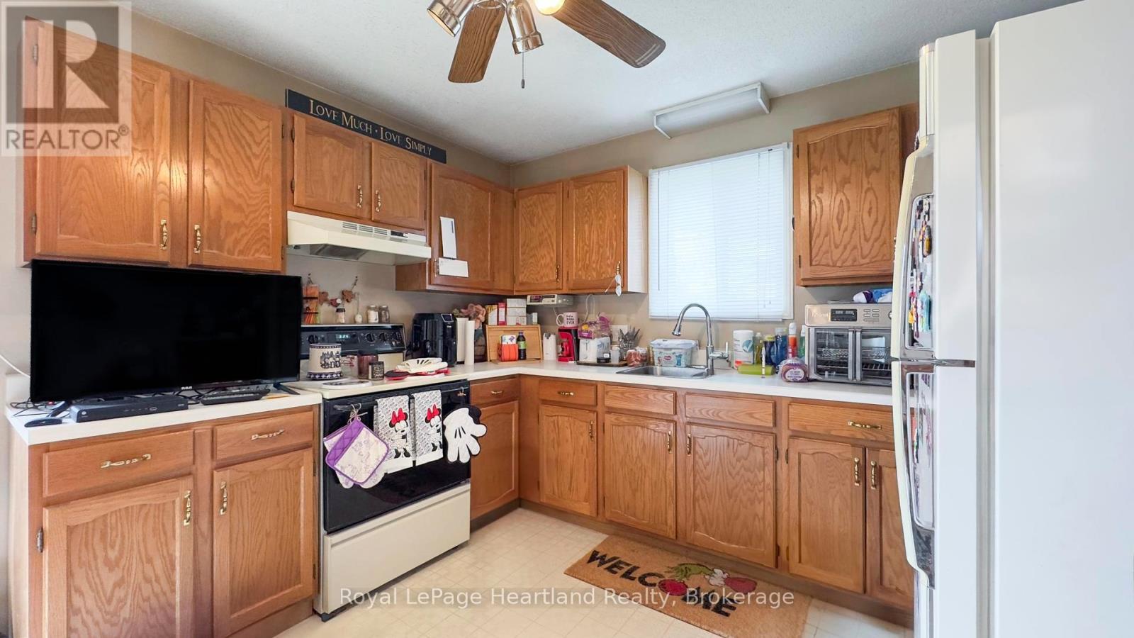 91 Anglesea Street, Goderich, Ontario  N7A 1V2 - Photo 10 - X12108690
