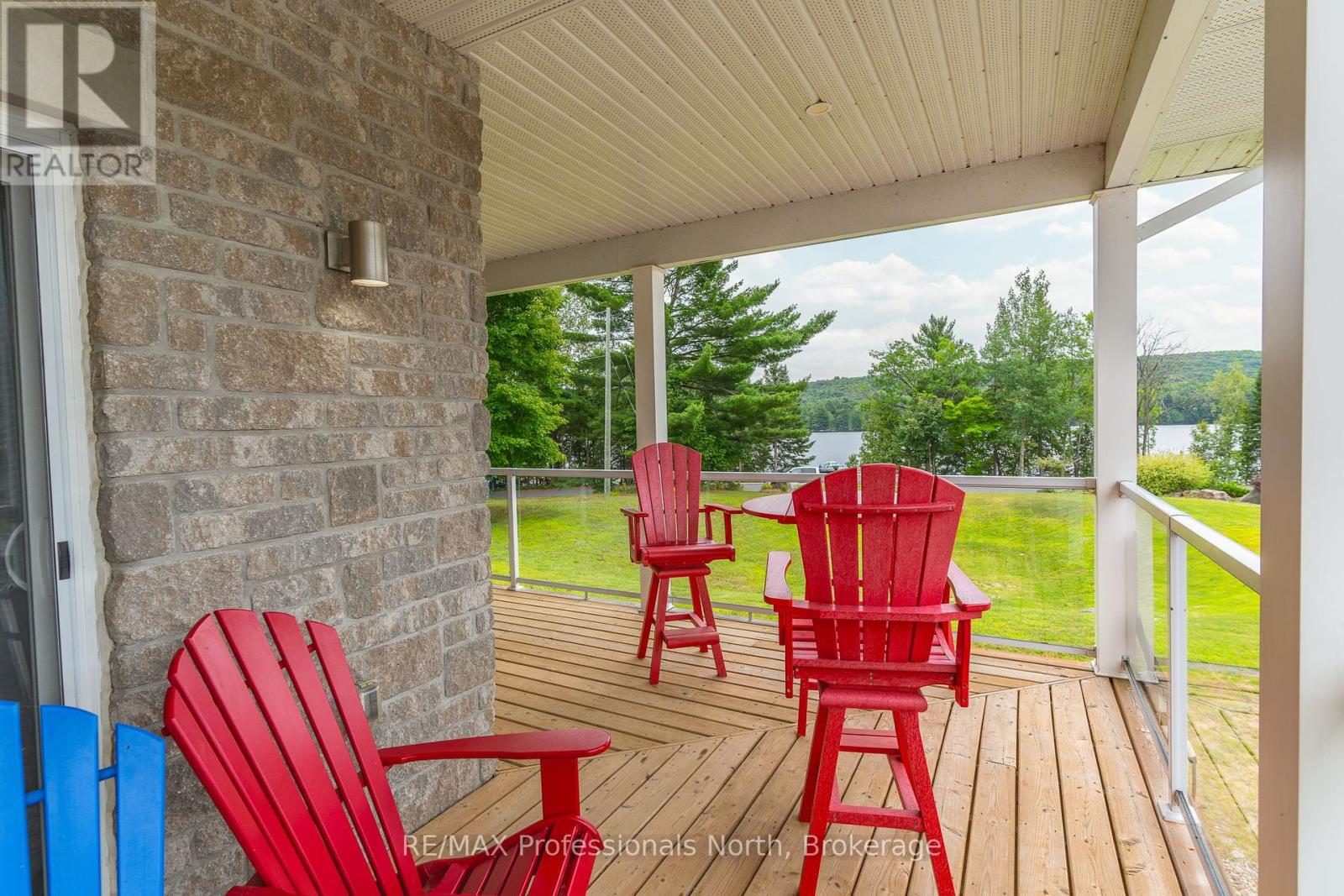46 Webb Circle, Dysart Et Al, Ontario K0M 1S0 - Photo 37 - X12108727
