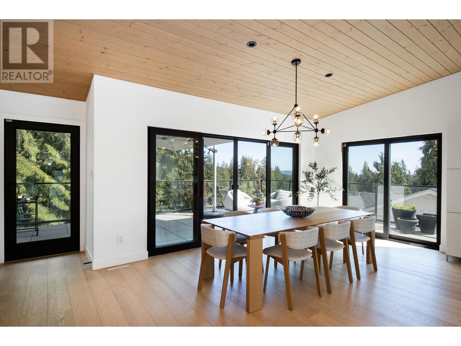 4598 Meadowbank Close, North Vancouver, British Columbia  V7K 2L2 - Photo 9 - R2994787