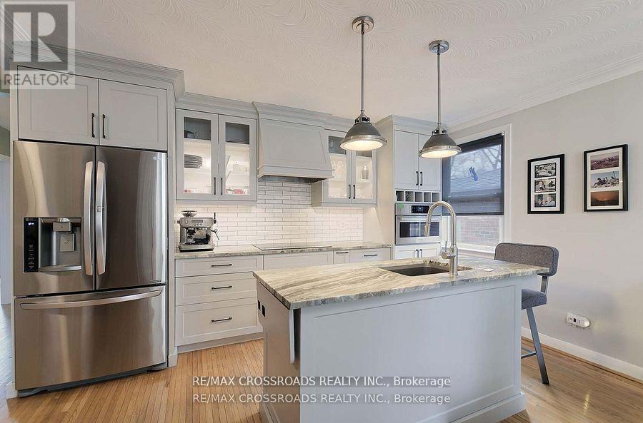 Property at 23 CEDARVIEW DRIVE image 1