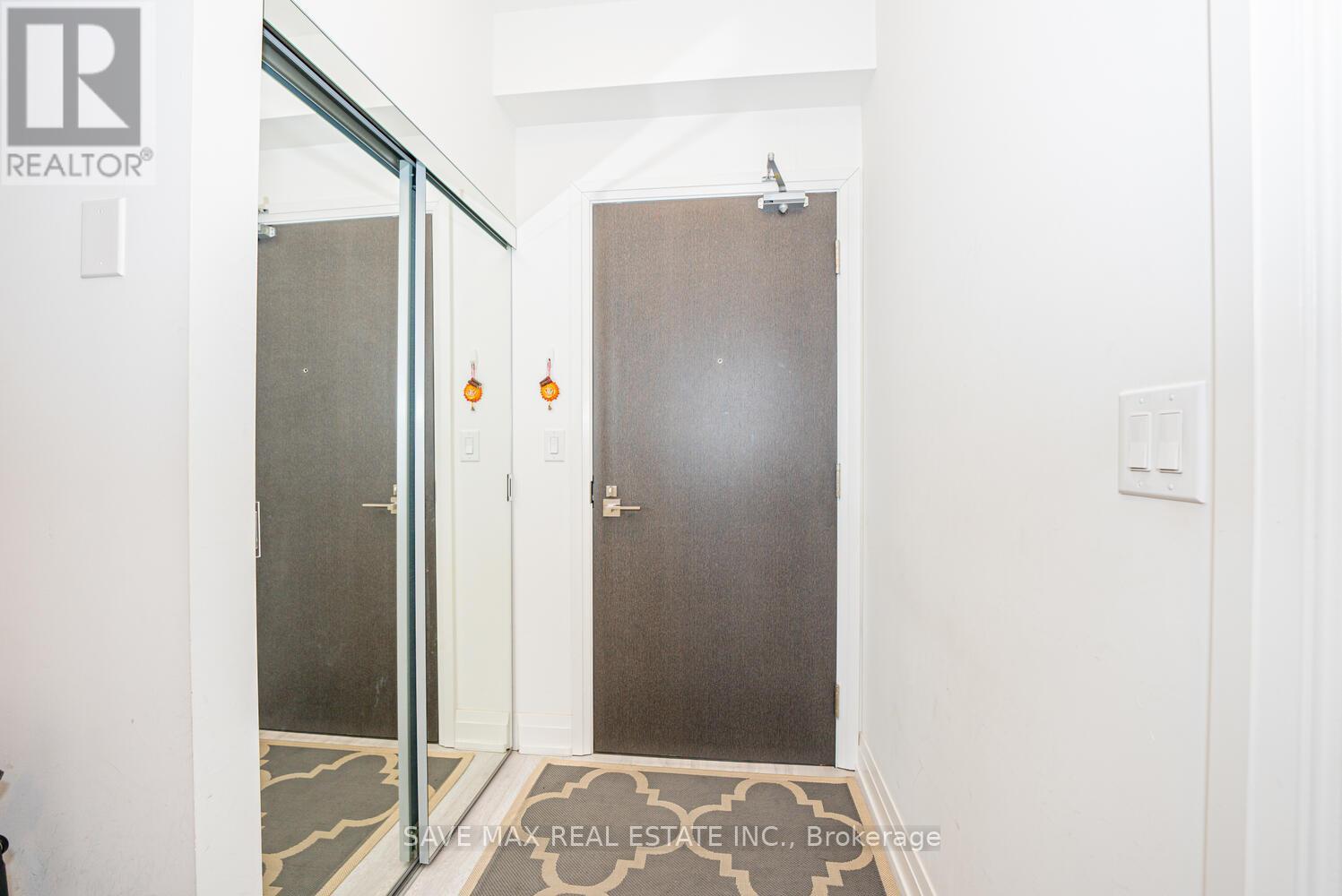 507 - 3600 Highway 7 Road, Vaughan, Ontario  L4L 0G7 - Photo 12 - N12108675