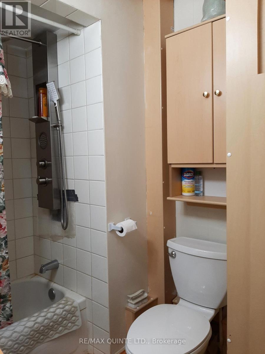 1578 Cooper Road, Madoc, Ontario  K0K 2K0 - Photo 24 - X12108705