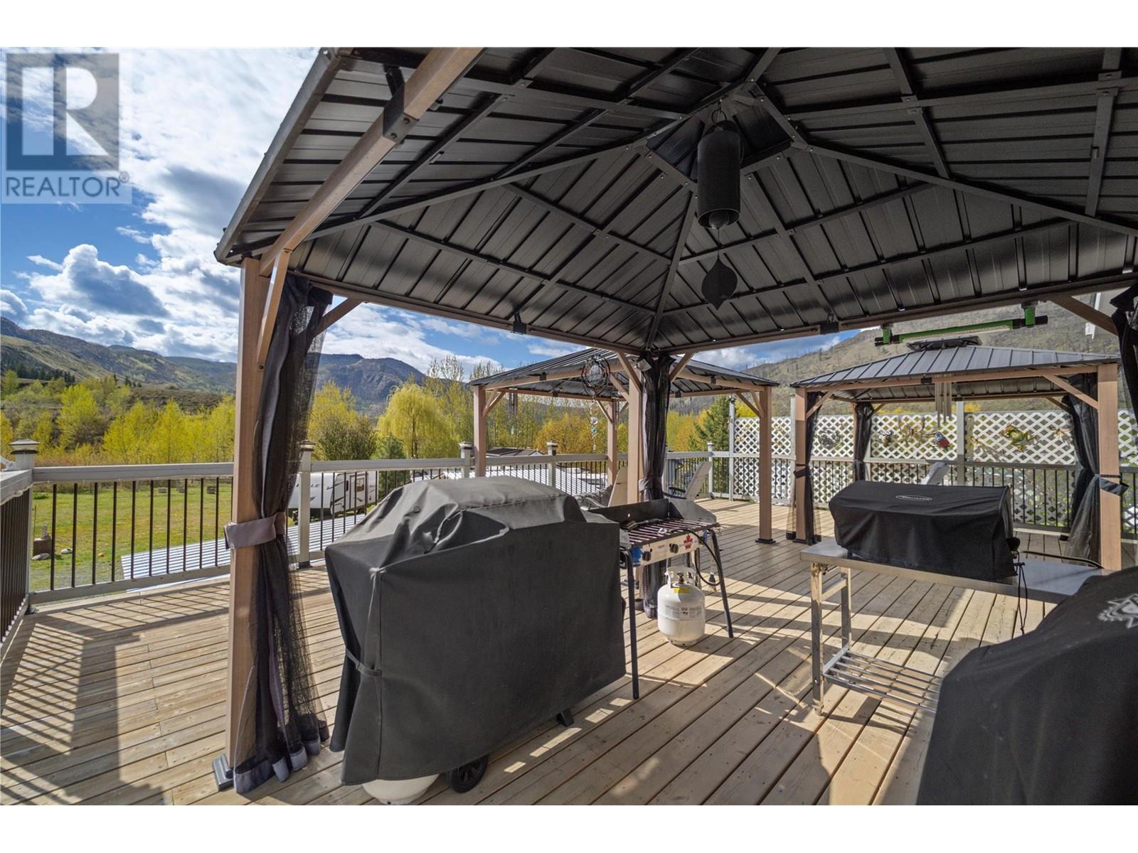 3710 Louis Creek Road, Barriere, British Columbia  V0E 2E0 - Photo 19 - 10345021