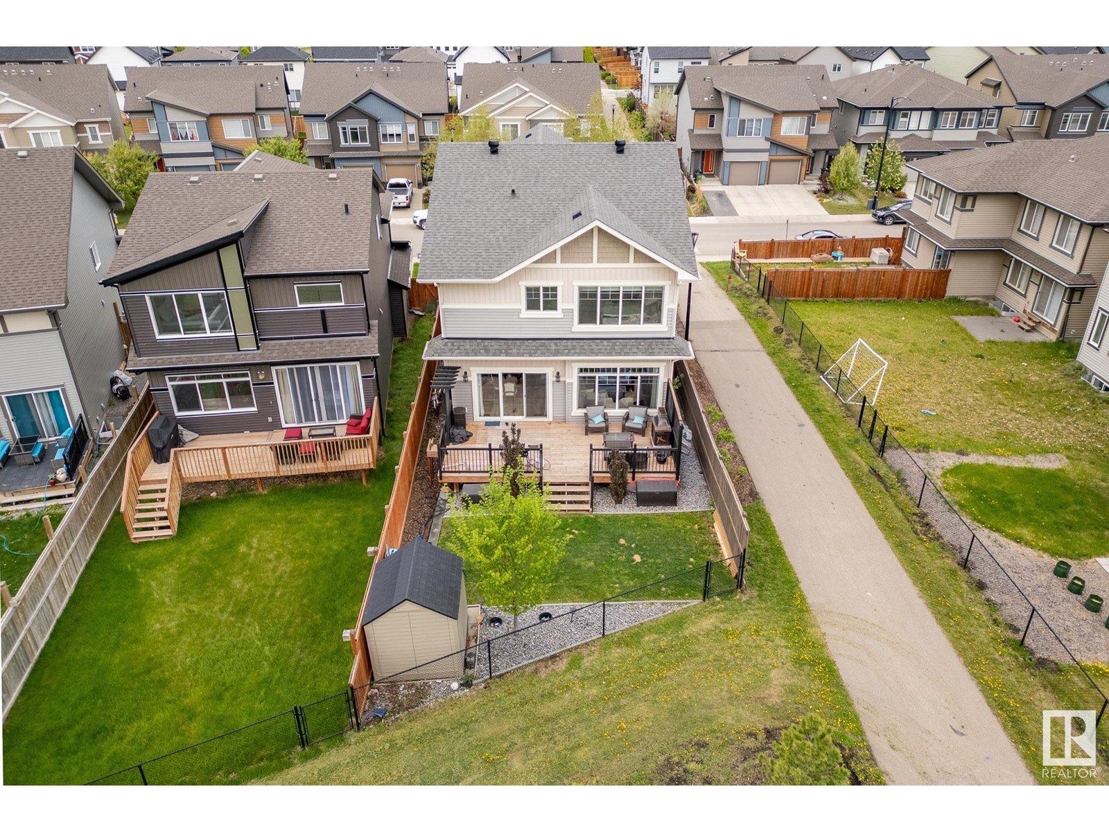 Property at 2015 PRICE LANDING LD SW image 1