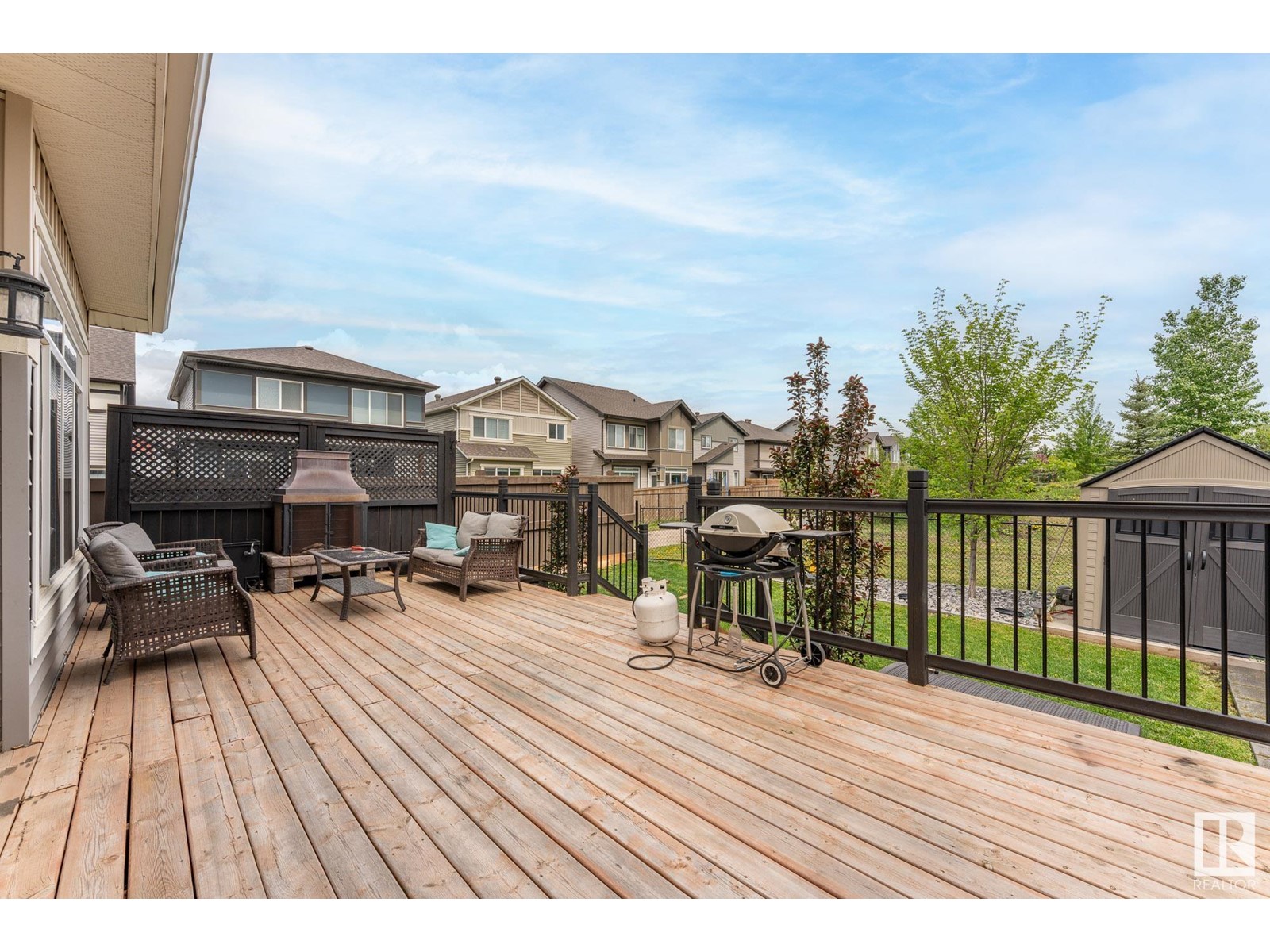 Property at 2015 PRICE LANDING LD SW image 4