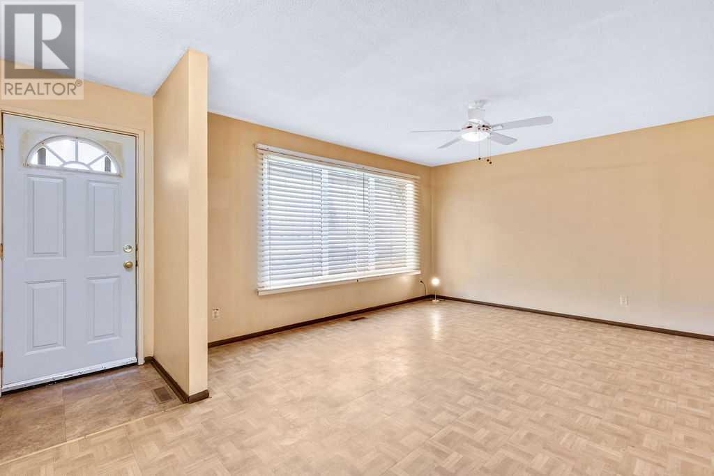 Property at 912 60 Street SE image 2