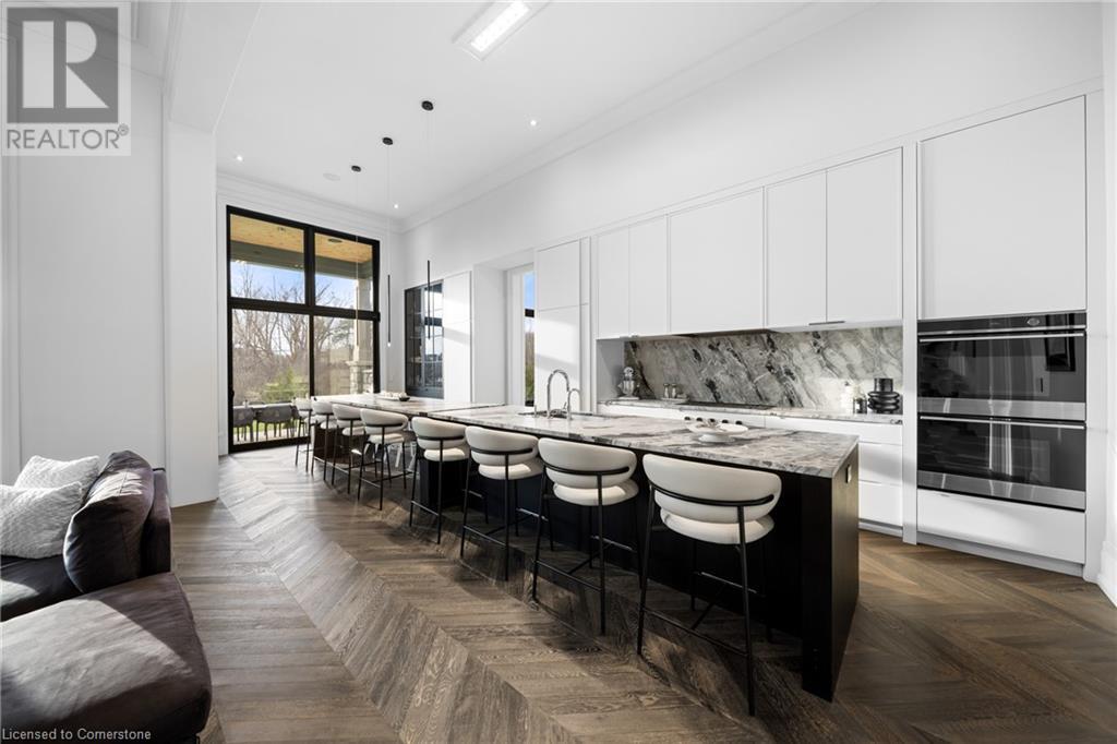 Property at 161 HERITAGE LAKE Drive image 4