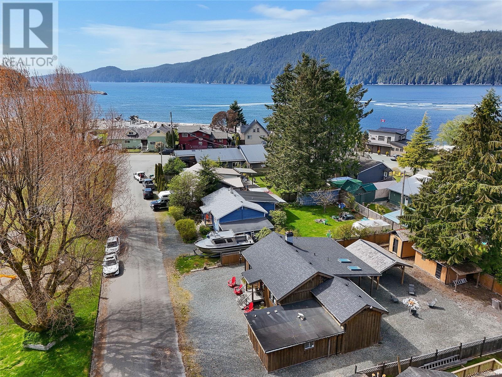 17004 TSONOQUA Dr, port renfrew, British Columbia V0S1K0