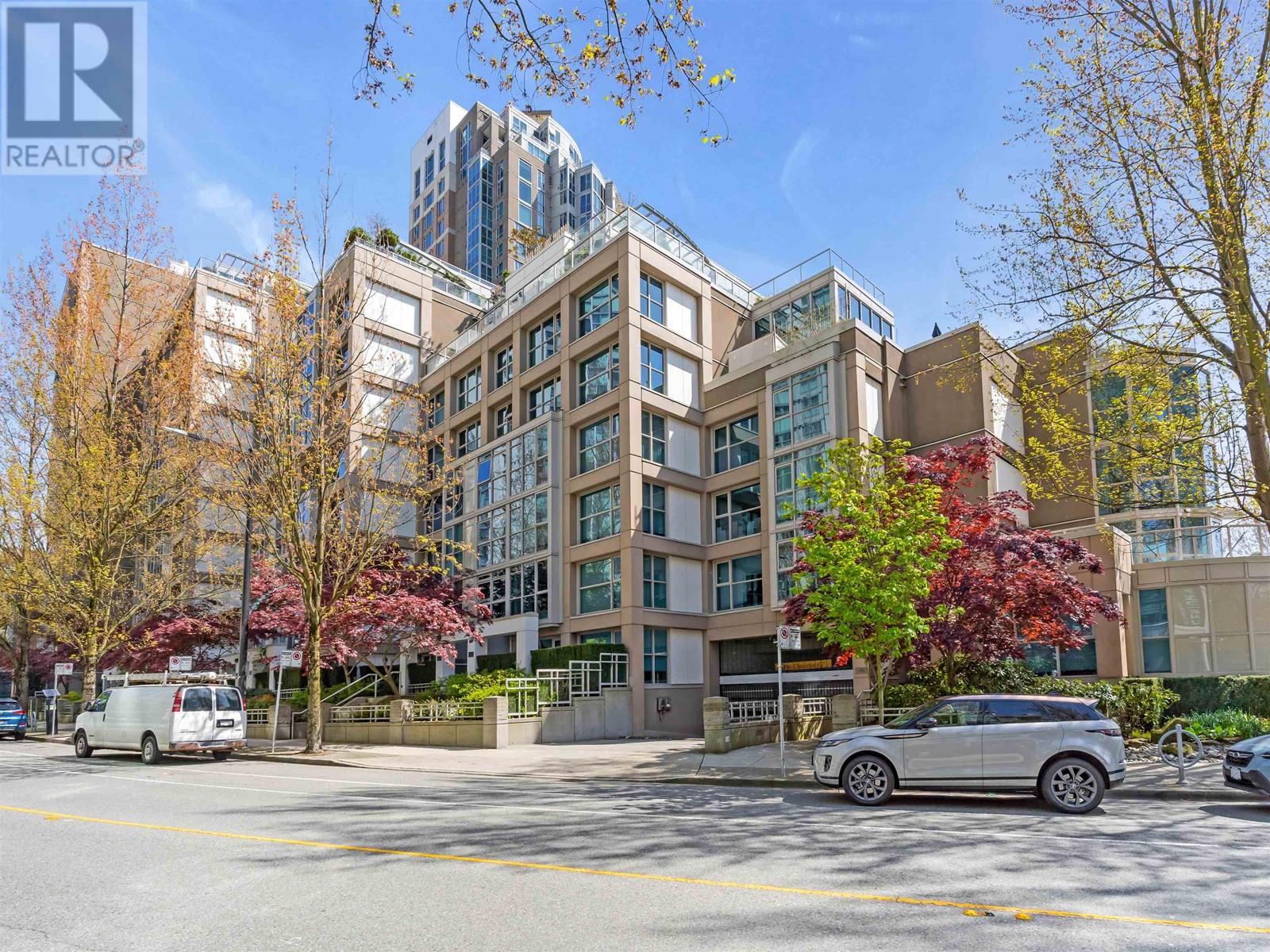 Listing Picture 25 of 26 : 1101 1318 HOMER STREET, Vancouver / 溫哥華 - 魯藝地產 Yvonne Lu Group - MLS Medallion Club Member