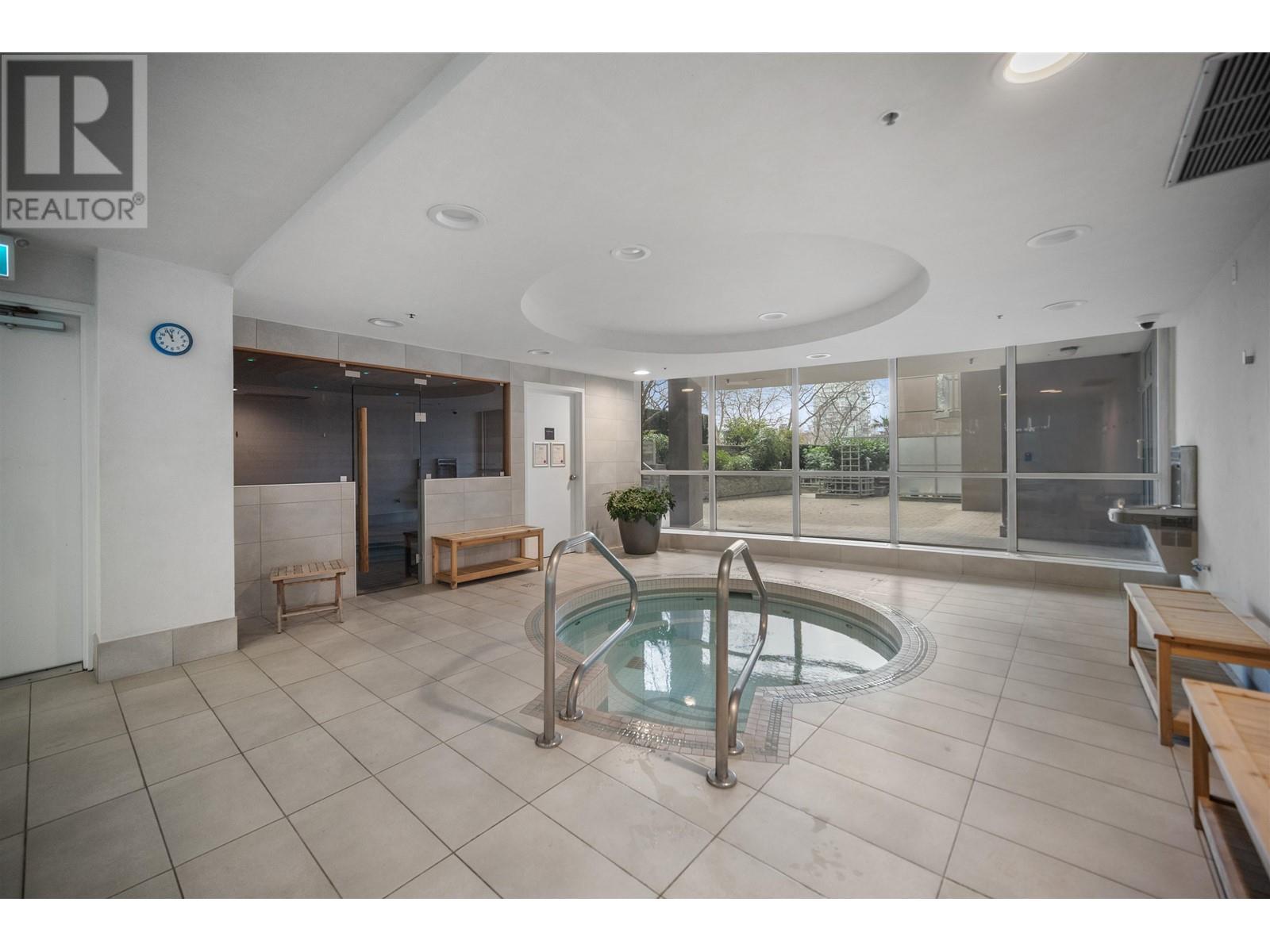 Listing Picture 20 of 26 : 1101 1318 HOMER STREET, Vancouver / 溫哥華 - 魯藝地產 Yvonne Lu Group - MLS Medallion Club Member