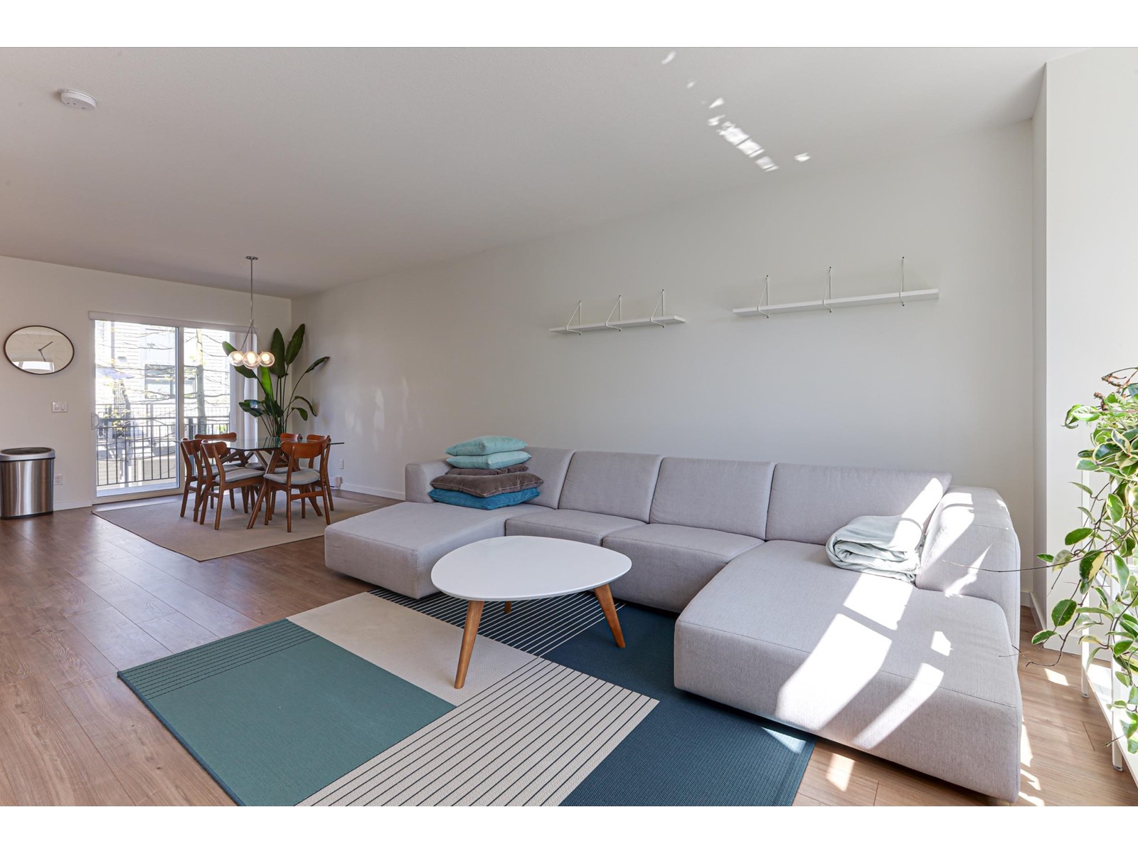 105 16433 WATSON DRIVE, surrey, British Columbia