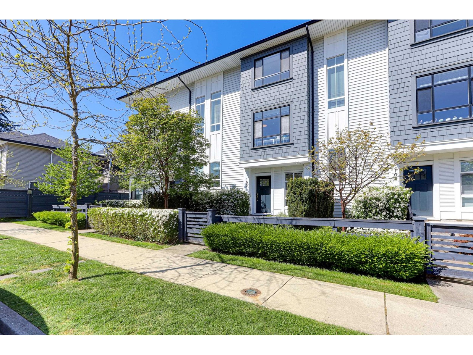 Property at 105 16433 WATSON DRIVE image 3