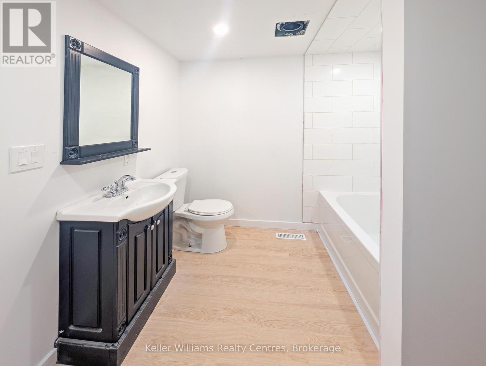163 Garafraxa Street, Chatsworth, Ontario  N0H 1G0 - Photo 17 - X12107799