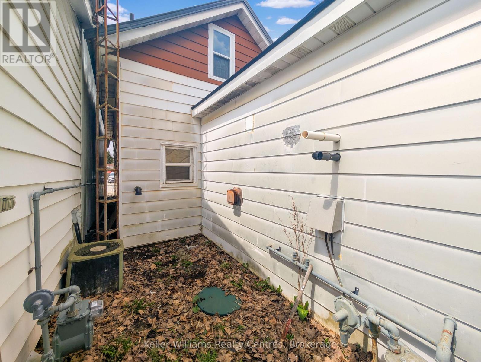 163 Garafraxa Street, Chatsworth, Ontario  N0H 1G0 - Photo 32 - X12107799