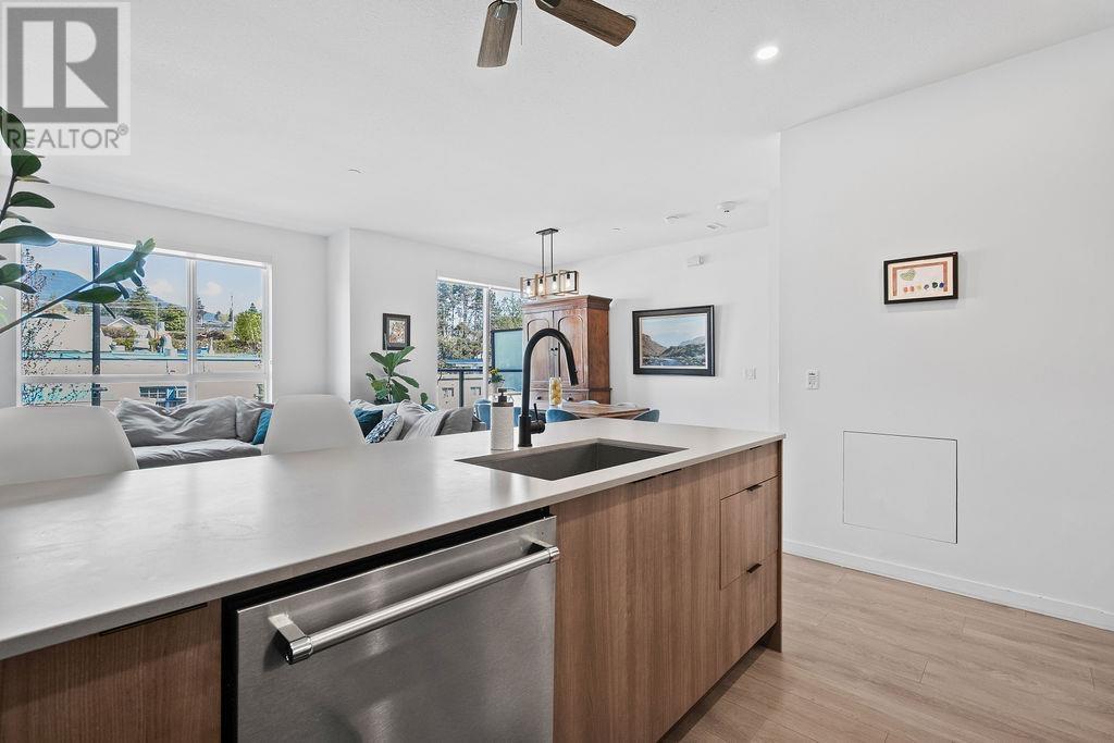 34 533 E 3rd Street, North Vancouver, British Columbia  V7L 1G4 - Photo 11 - R2995116