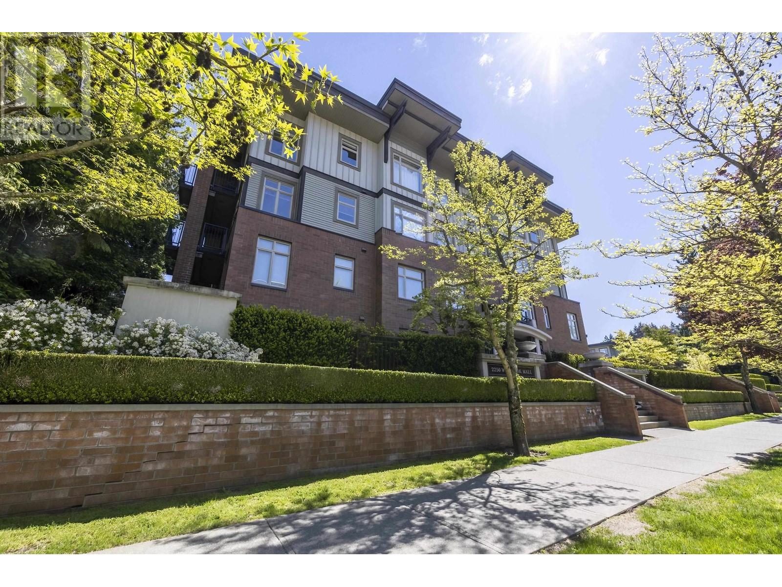 Property at 419 2250 WESBROOK MALL image 3