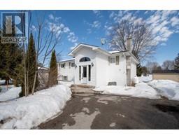 252 GEORGE Drive, Bobcaygeon, Ontario