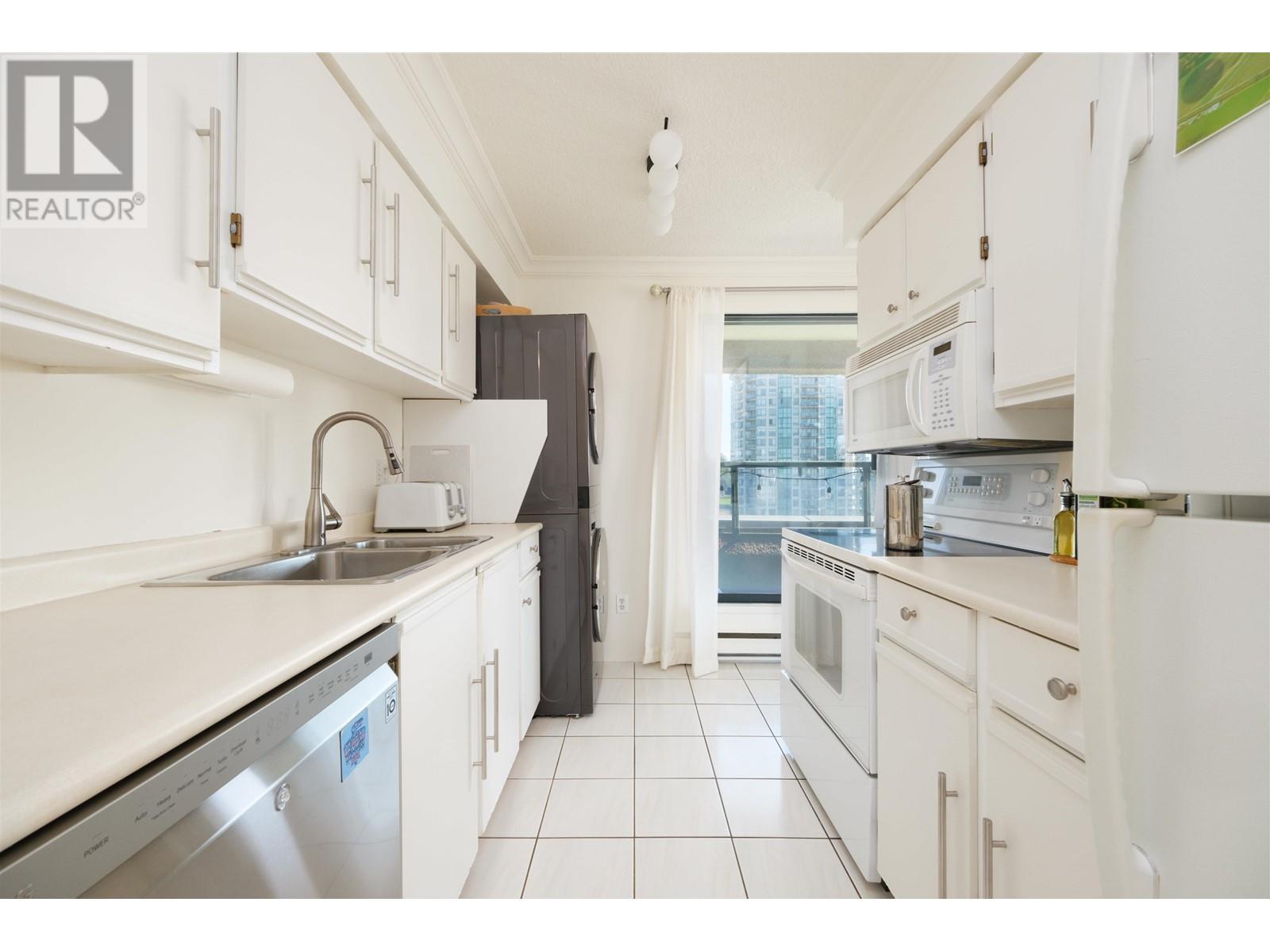 1105 1026 Queens Avenue, New Westminster, British Columbia  V3M 6B2 - Photo 14 - R2993255