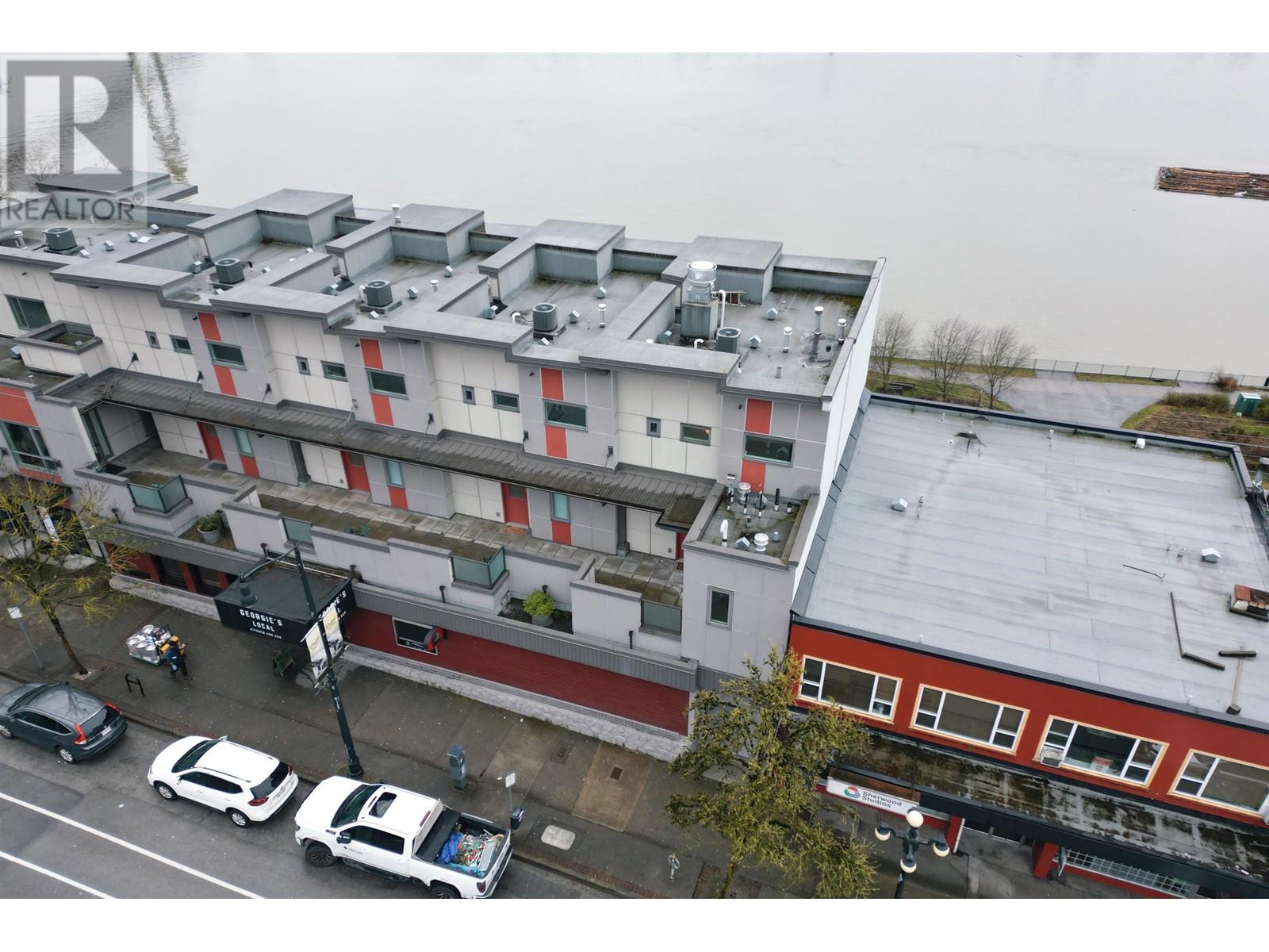 301 250 Columbia Street, New Westminster, British Columbia  V3L 1A6 - Photo 3 - R2994997