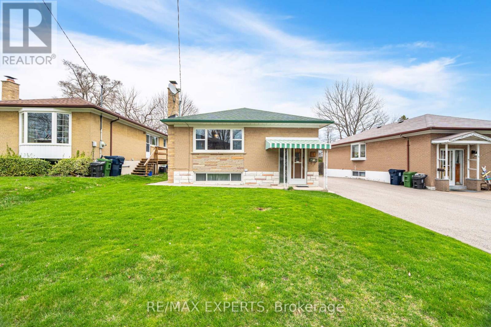 Property at 61 SHARBOT AVENUE image 2