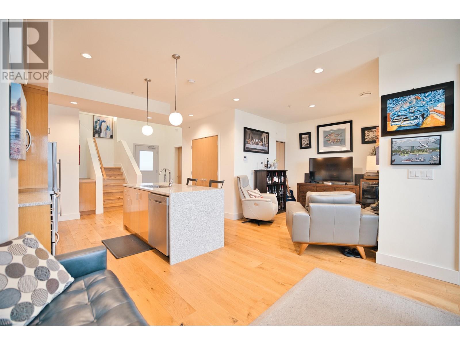 301 250 Columbia Street, New Westminster, British Columbia  V3L 1A6 - Photo 9 - R2994997