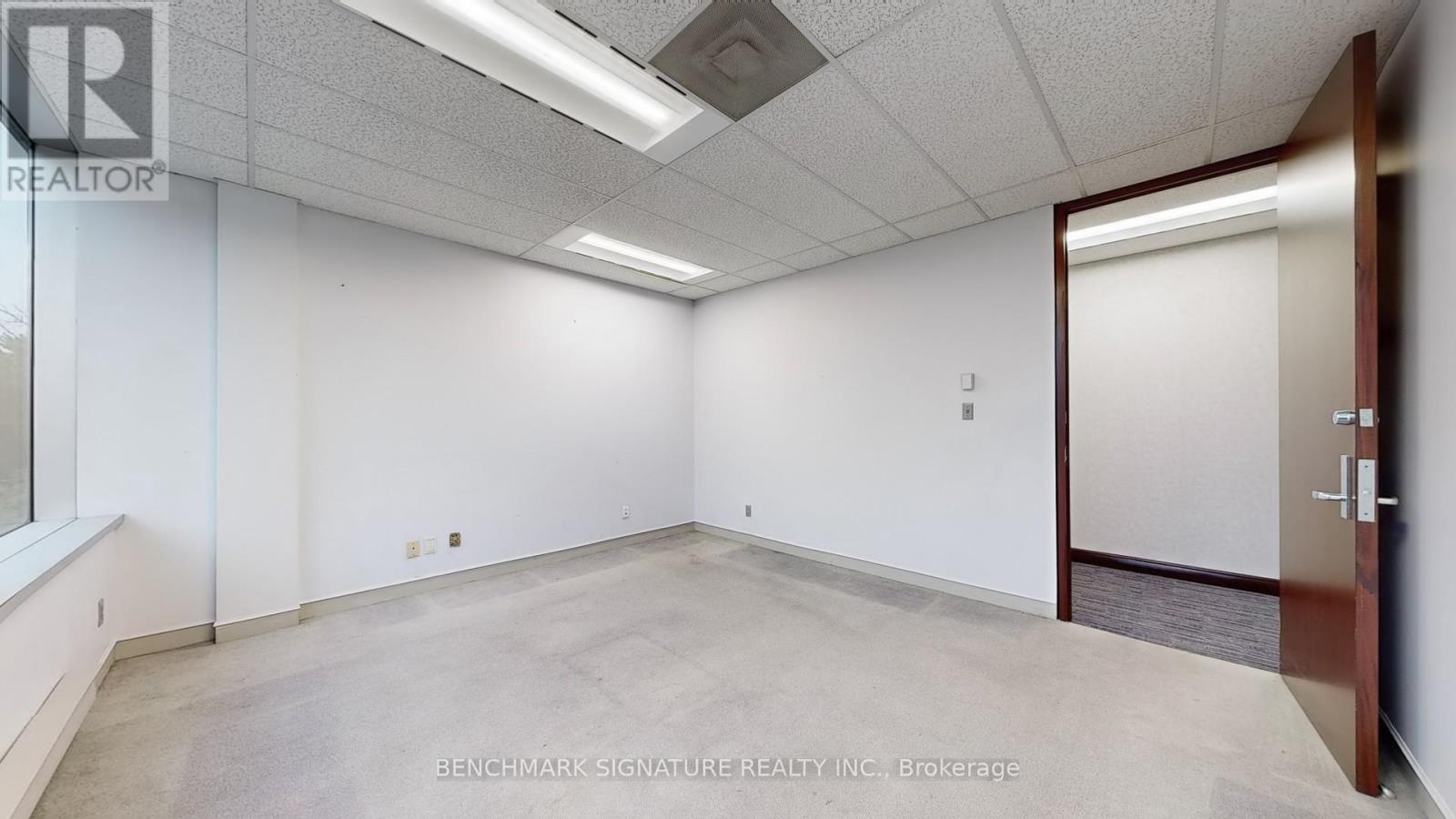 201 - 260 Town Centre Boulevard, Markham, Ontario  L3R 8H8 - Photo 26 - N12108795