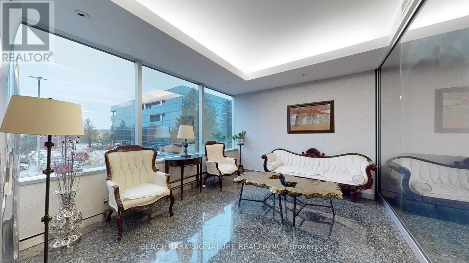 201 - 260 Town Centre Boulevard, Markham, Ontario  L3R 8H8 - Photo 7 - N12108795