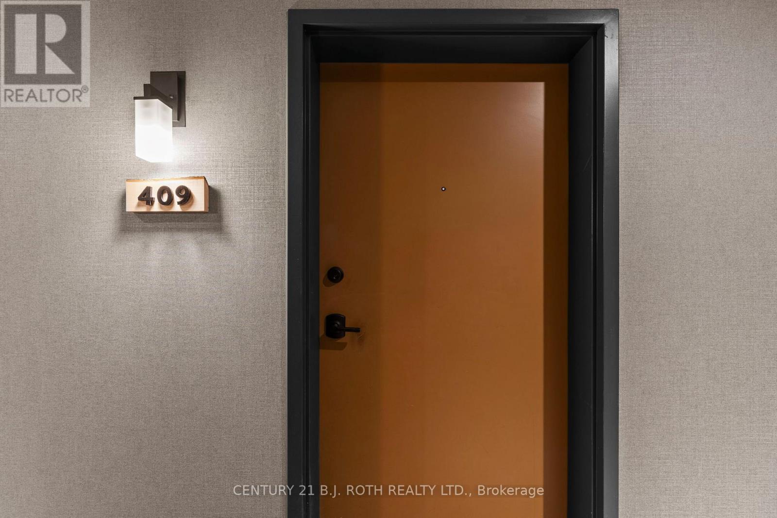 Property at 409 - 54 KODA STREET image 3
