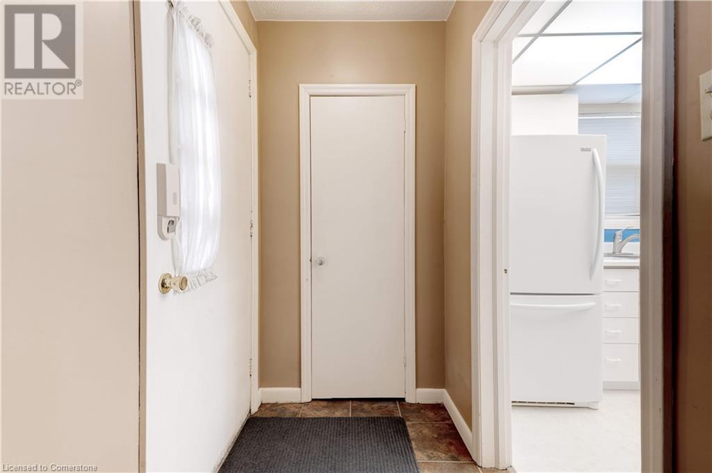 Property at 1353 FISHER Avenue image 5