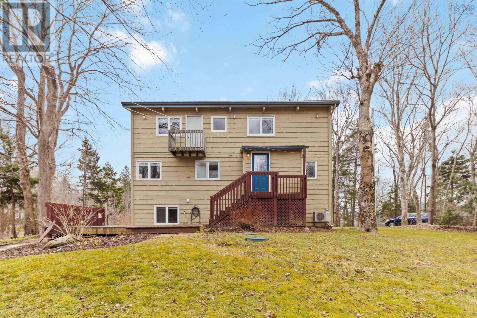 Property at 20 Overbrook Drive image 2