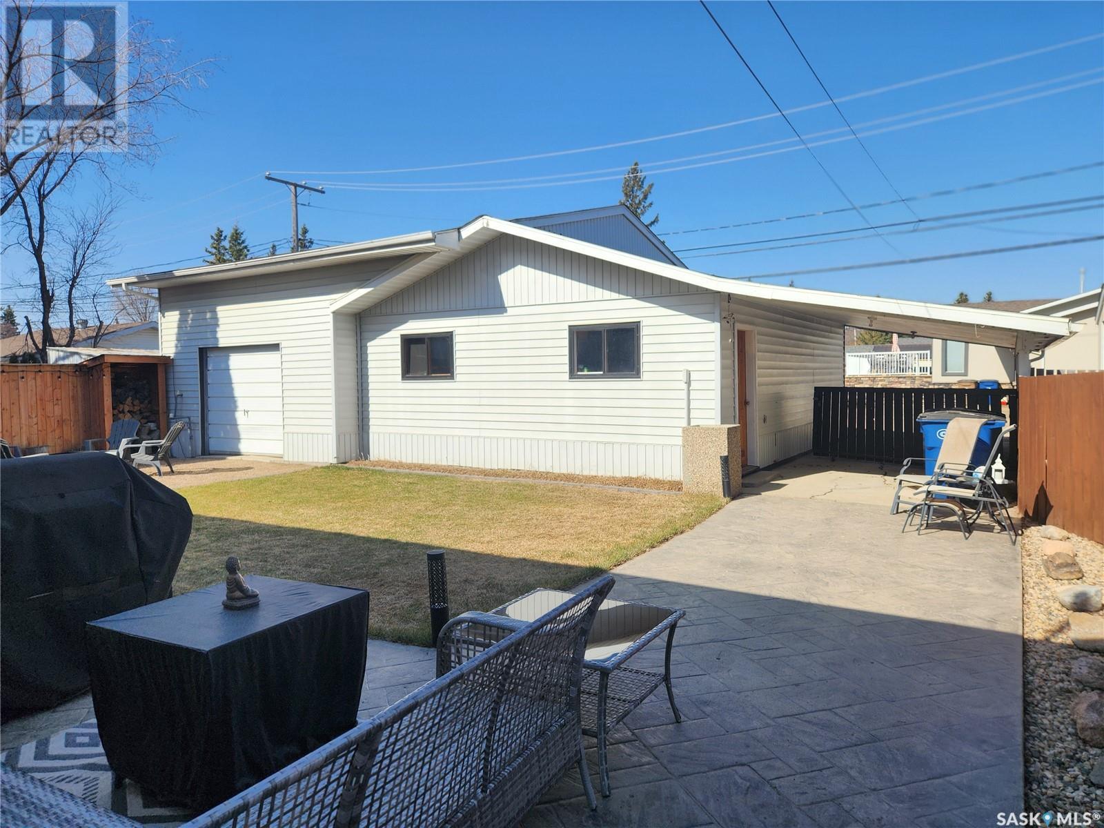 1313 100th Street, Tisdale, Saskatchewan  S0E 1T0 - Photo 2 - SK002220