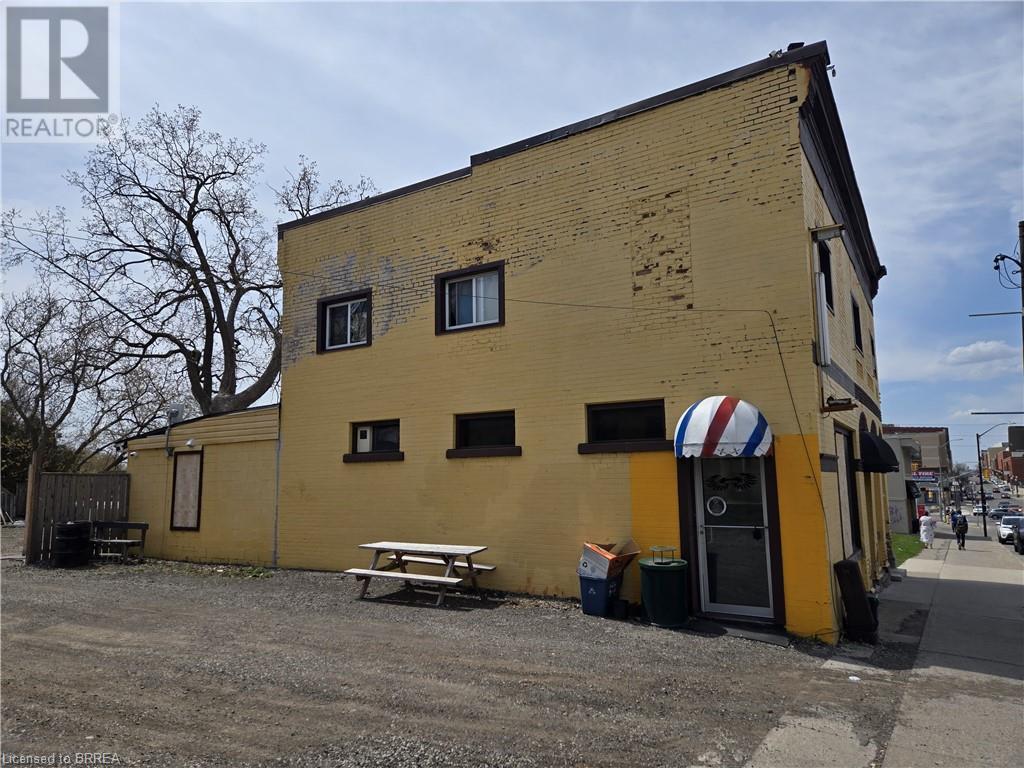 323 Colborne Street Unit# 2, Brantford, Ontario N3S 3N1 - Photo 4 - 40722246