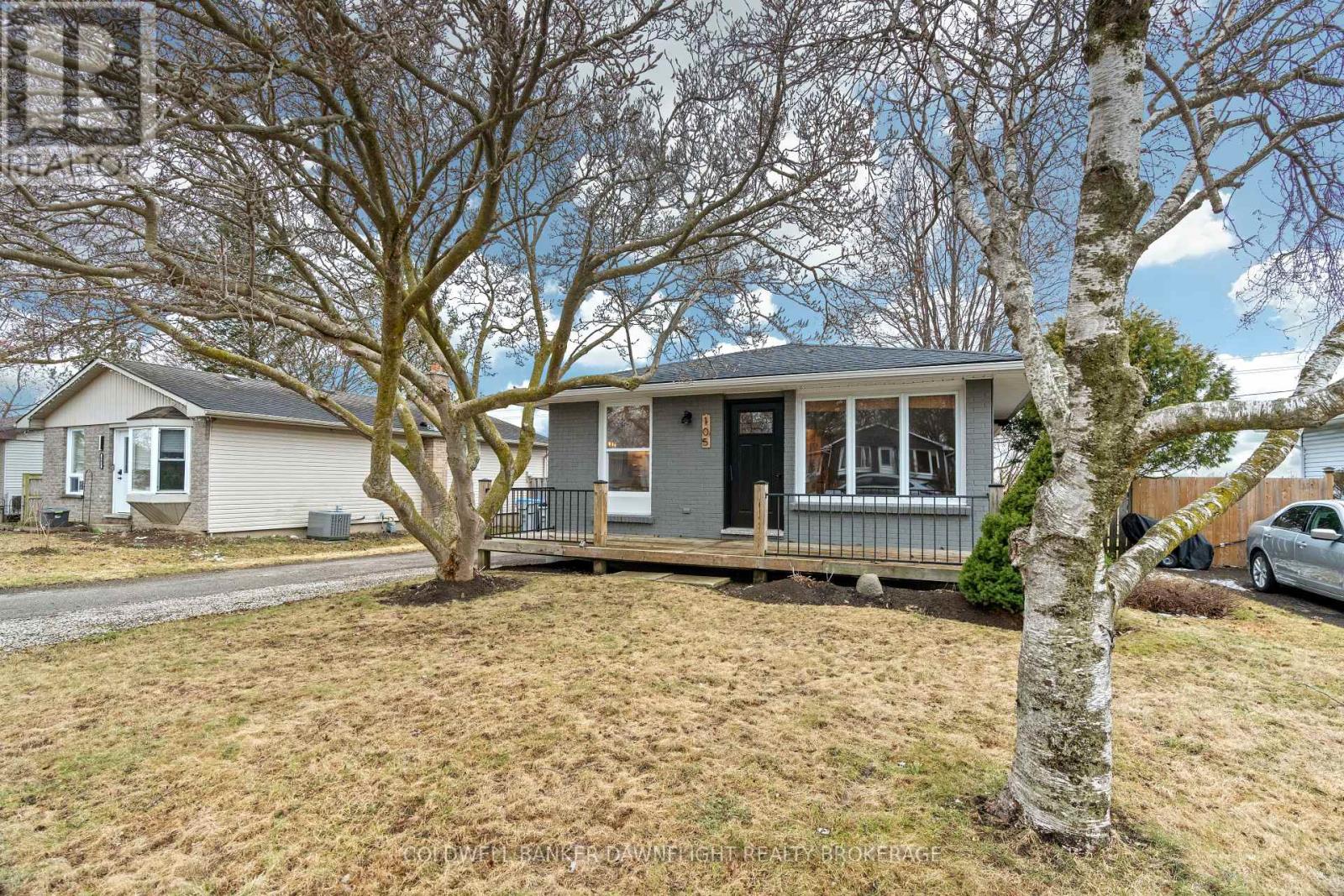 105 Kleinfeldt Avenue