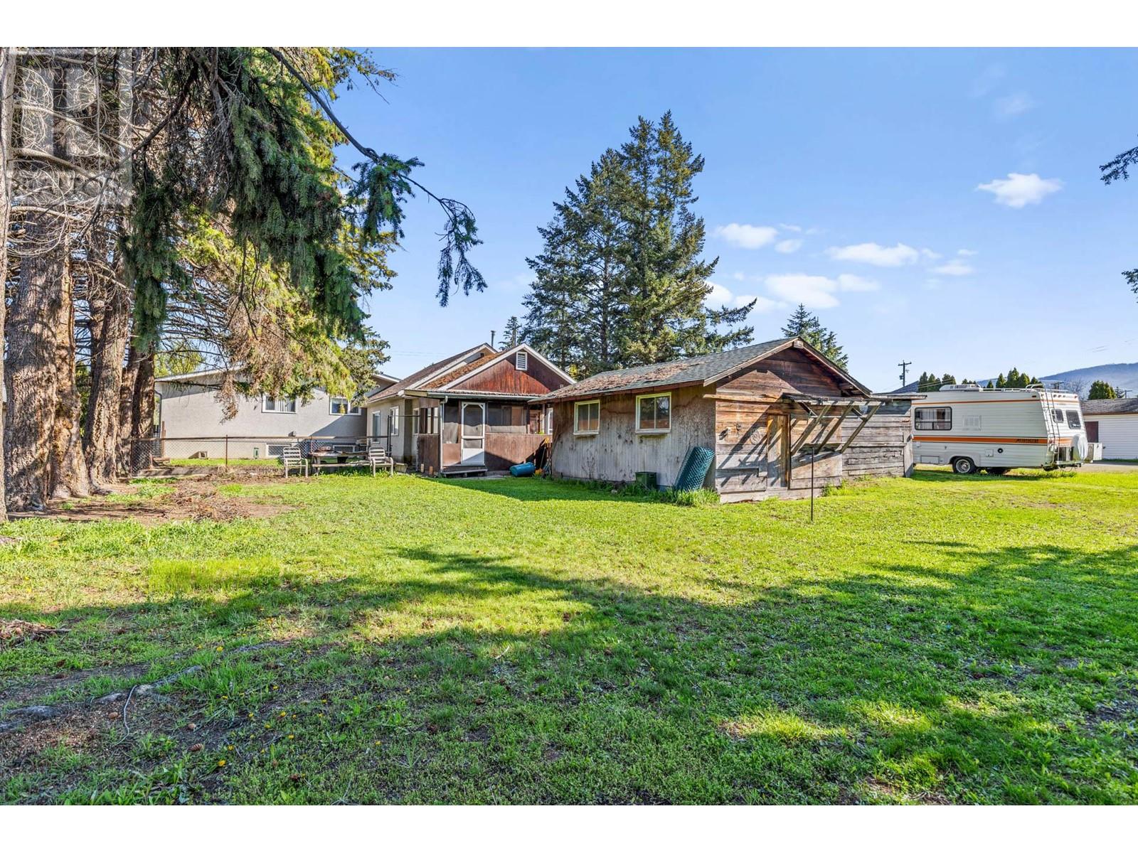 2300 43 Avenue, Vernon, British Columbia  V1T 3K5 - Photo 30 - 10345331