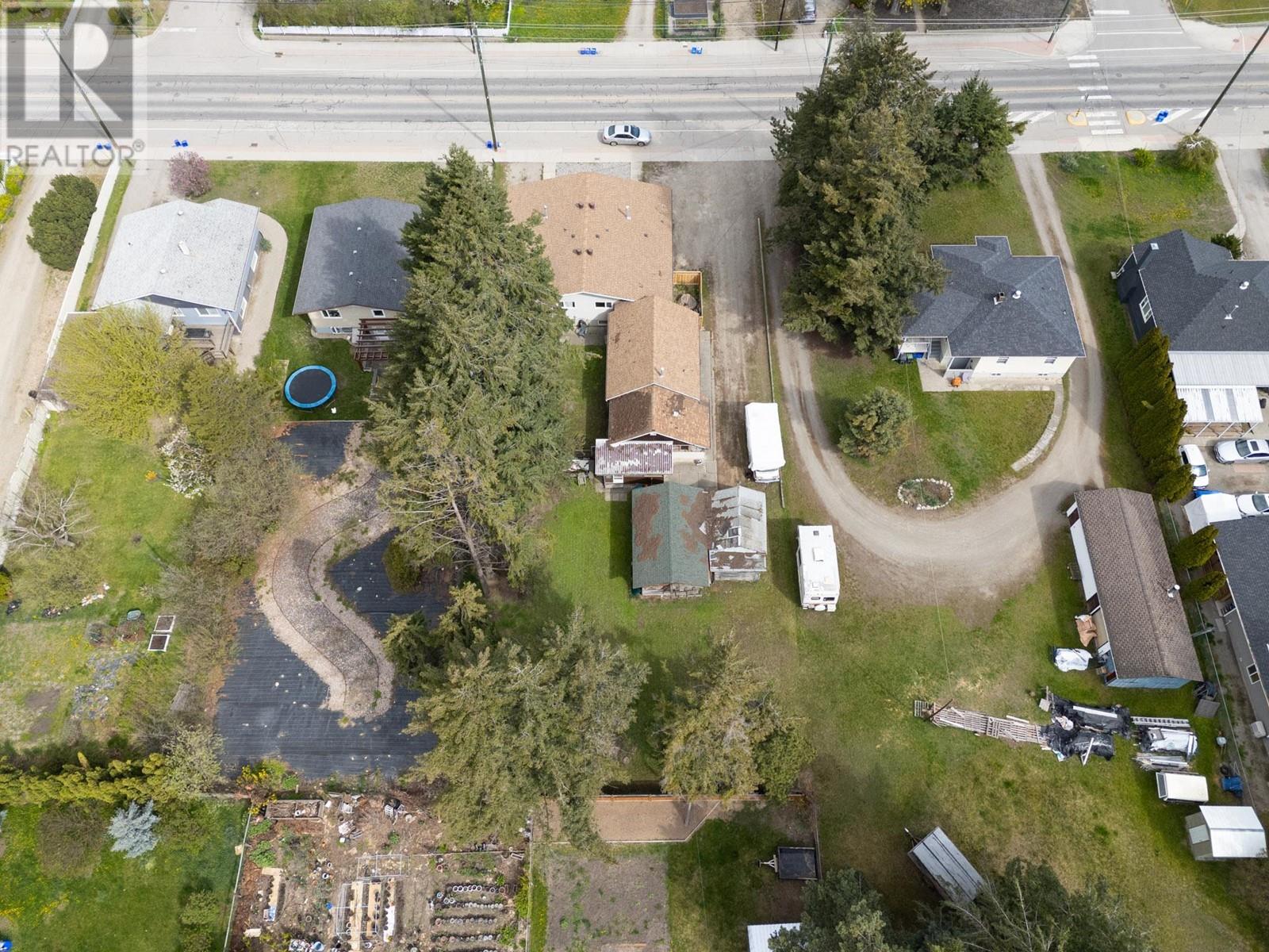 2300 43 Avenue, Vernon, British Columbia  V1T 3K5 - Photo 46 - 10345331