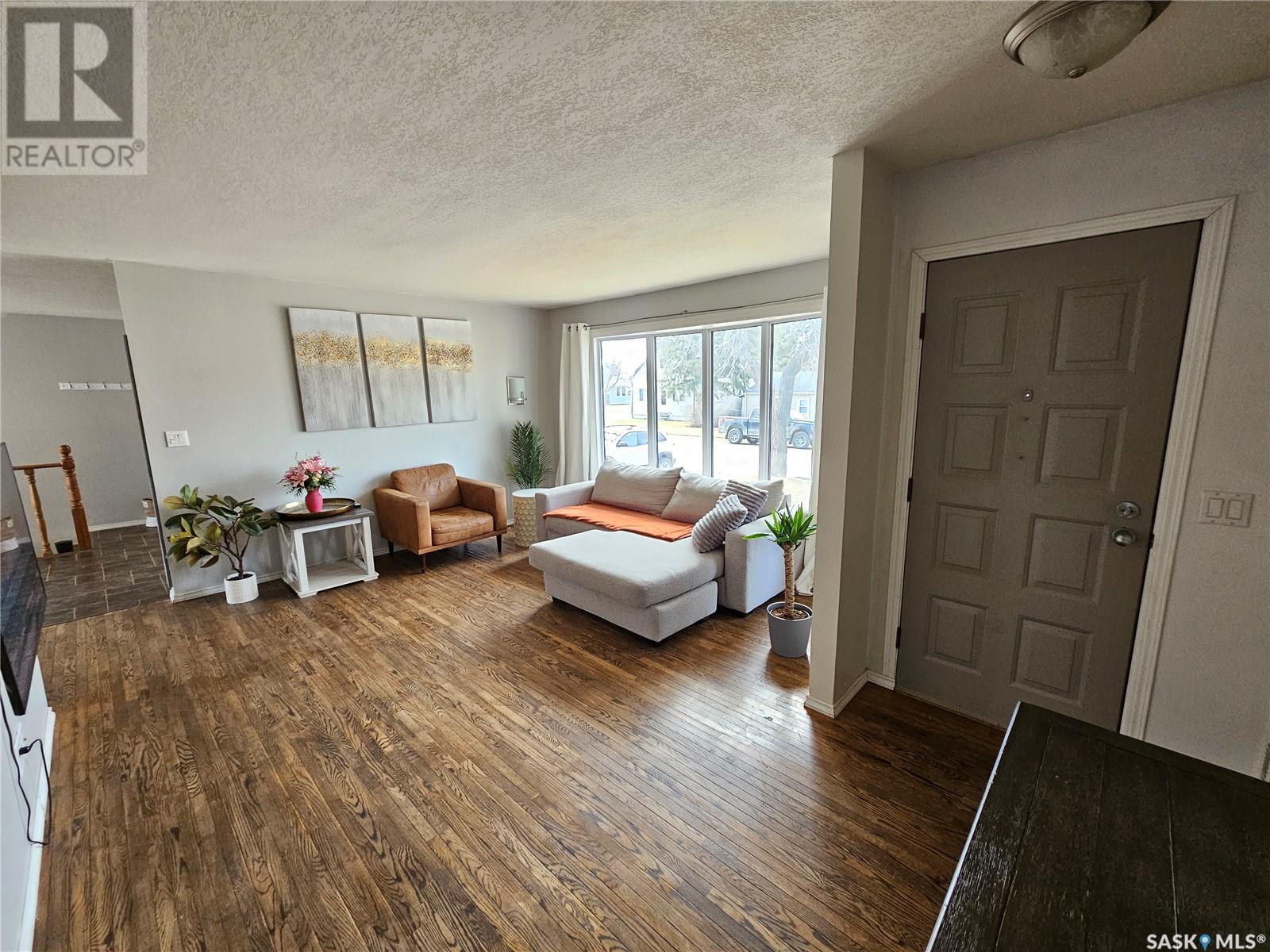 205 3rd Street W, Carlyle, Saskatchewan  S0C 0R0 - Photo 27 - SK002906