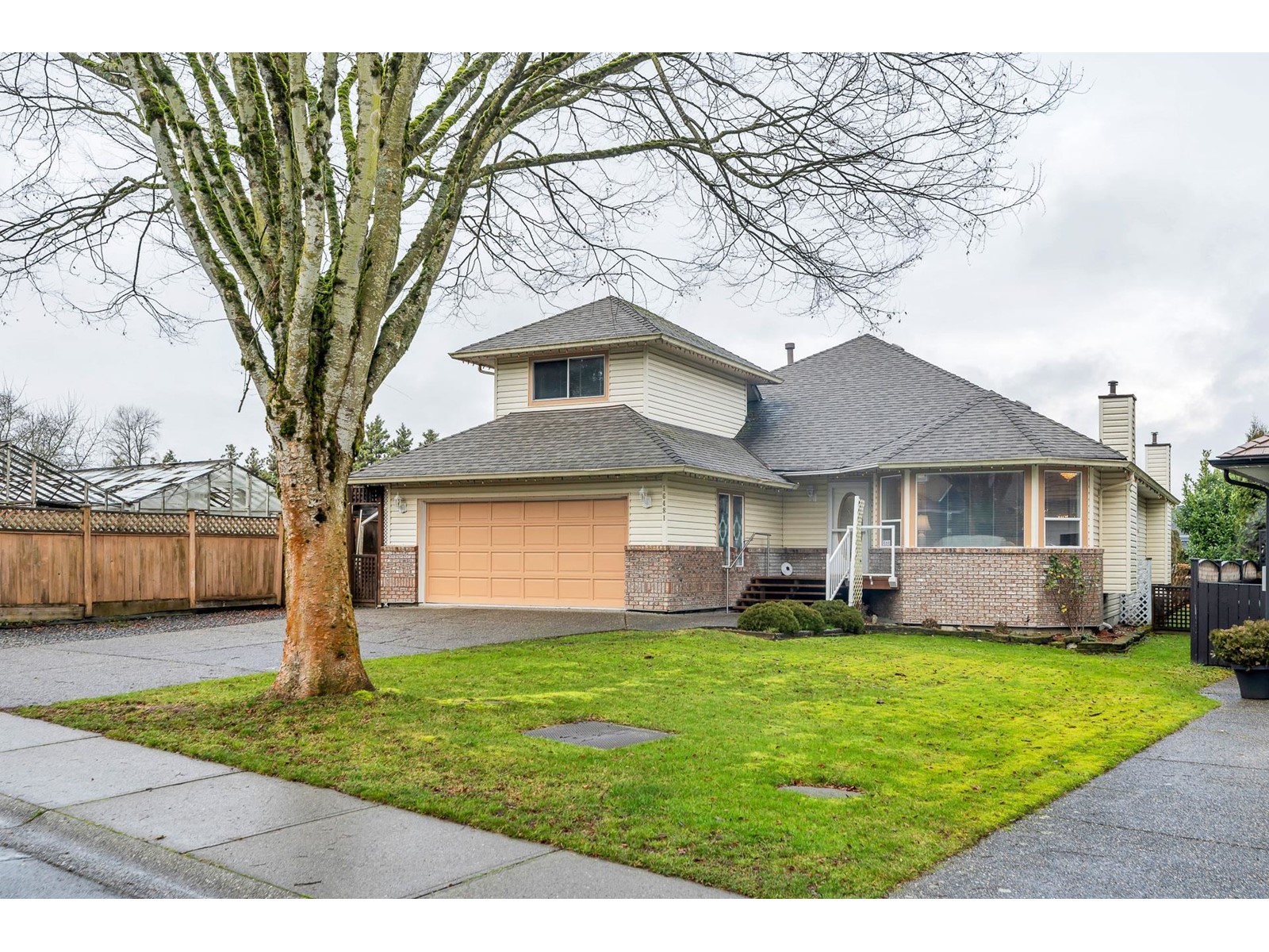 16481 86 Avenue, Surrey, British Columbia  V4N 3G8 - Photo 3 - R2994907