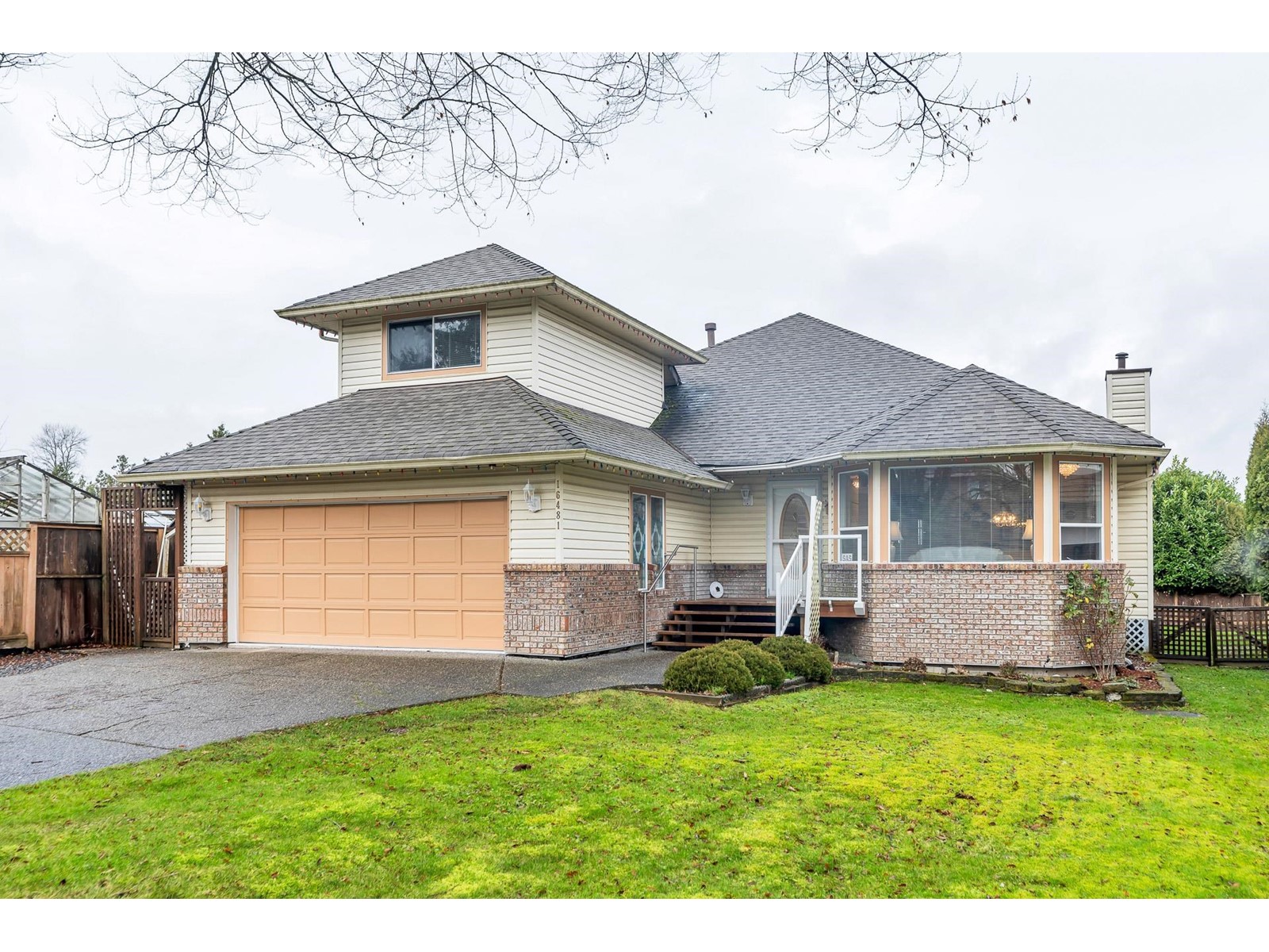 16481 86 Avenue, Surrey, British Columbia  V4N 3G8 - Photo 2 - R2994907