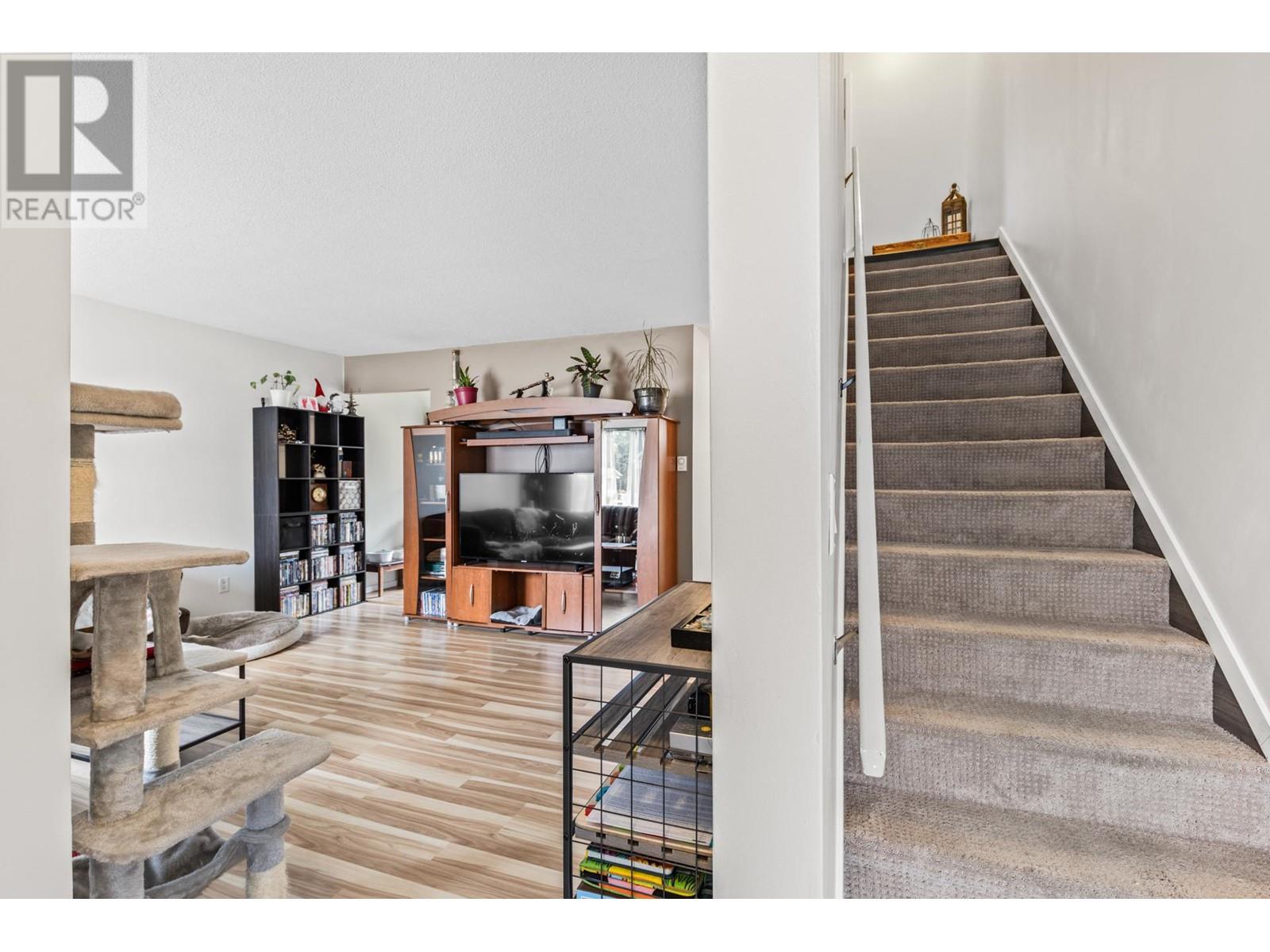 Property at 690 Bell Road image 3